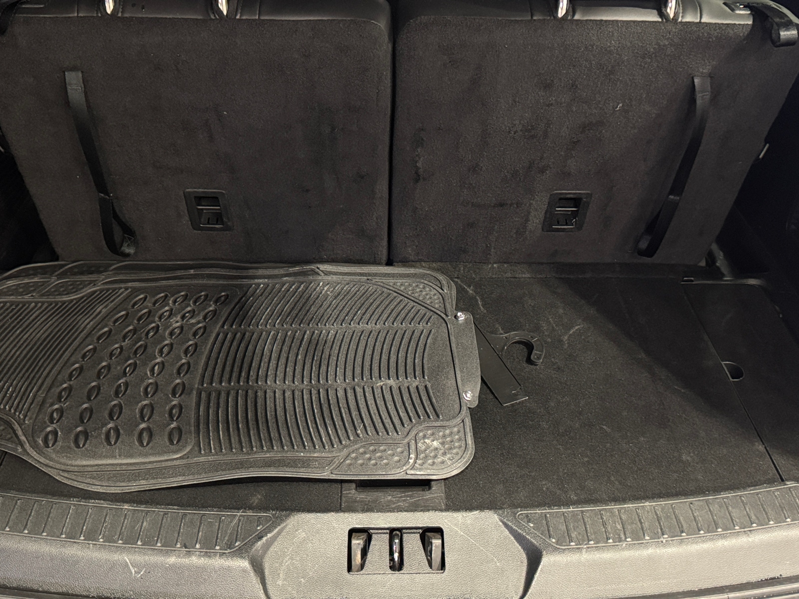 Thumbnail: 2024 Ford Explorer - 7