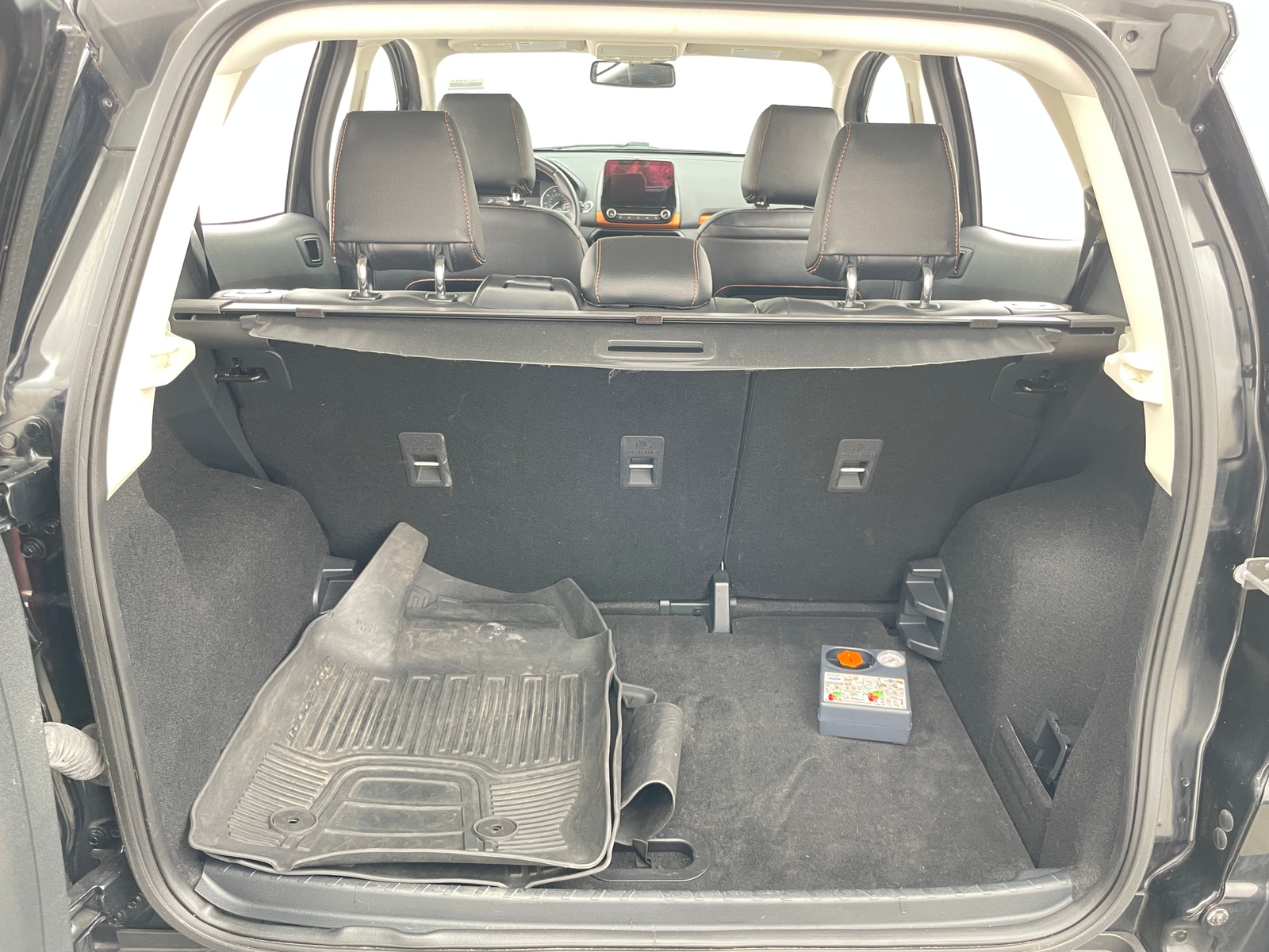 Thumbnail: 2018 Ford EcoSport - 6