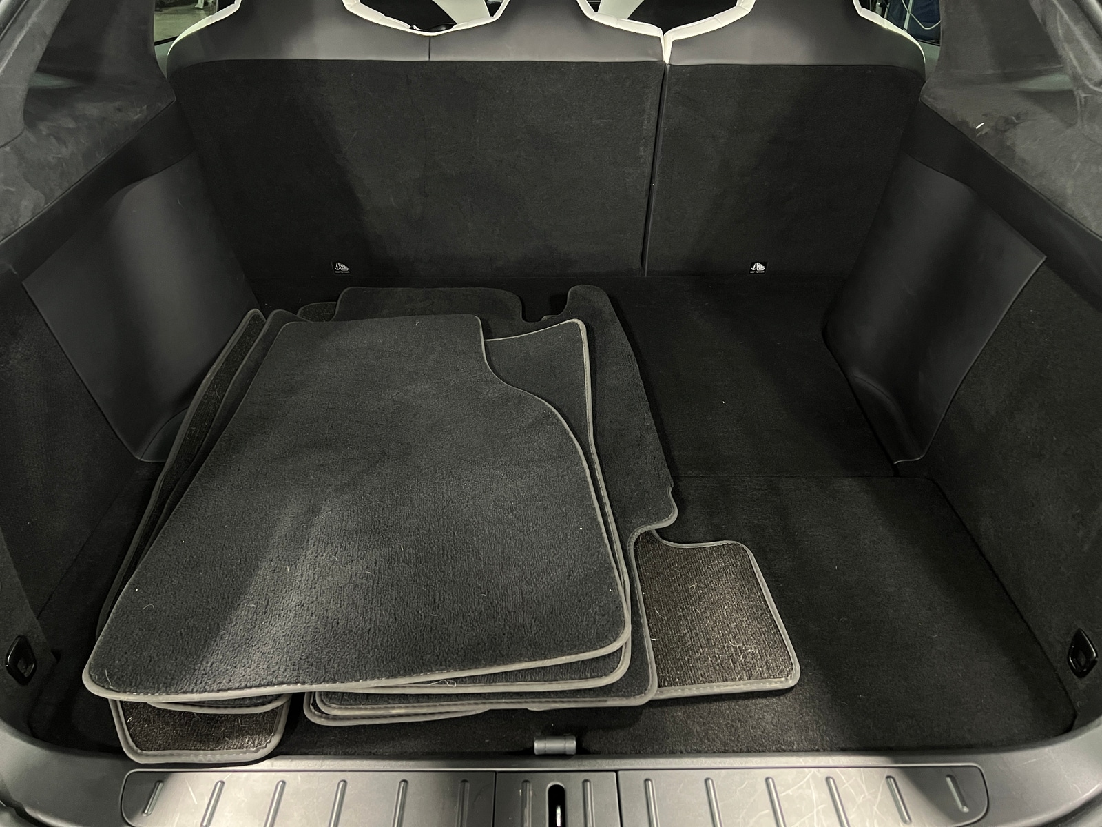 Thumbnail: 2020 Tesla Model X - 6