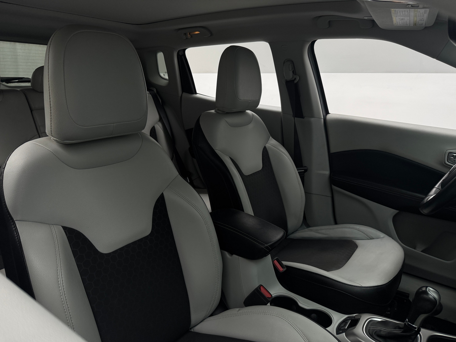 Thumbnail: 2018 Jeep Compass - 2