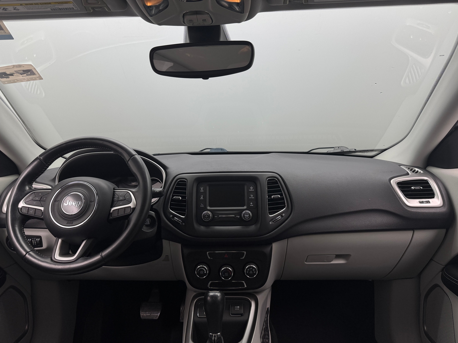 Thumbnail: 2018 Jeep Compass - 3