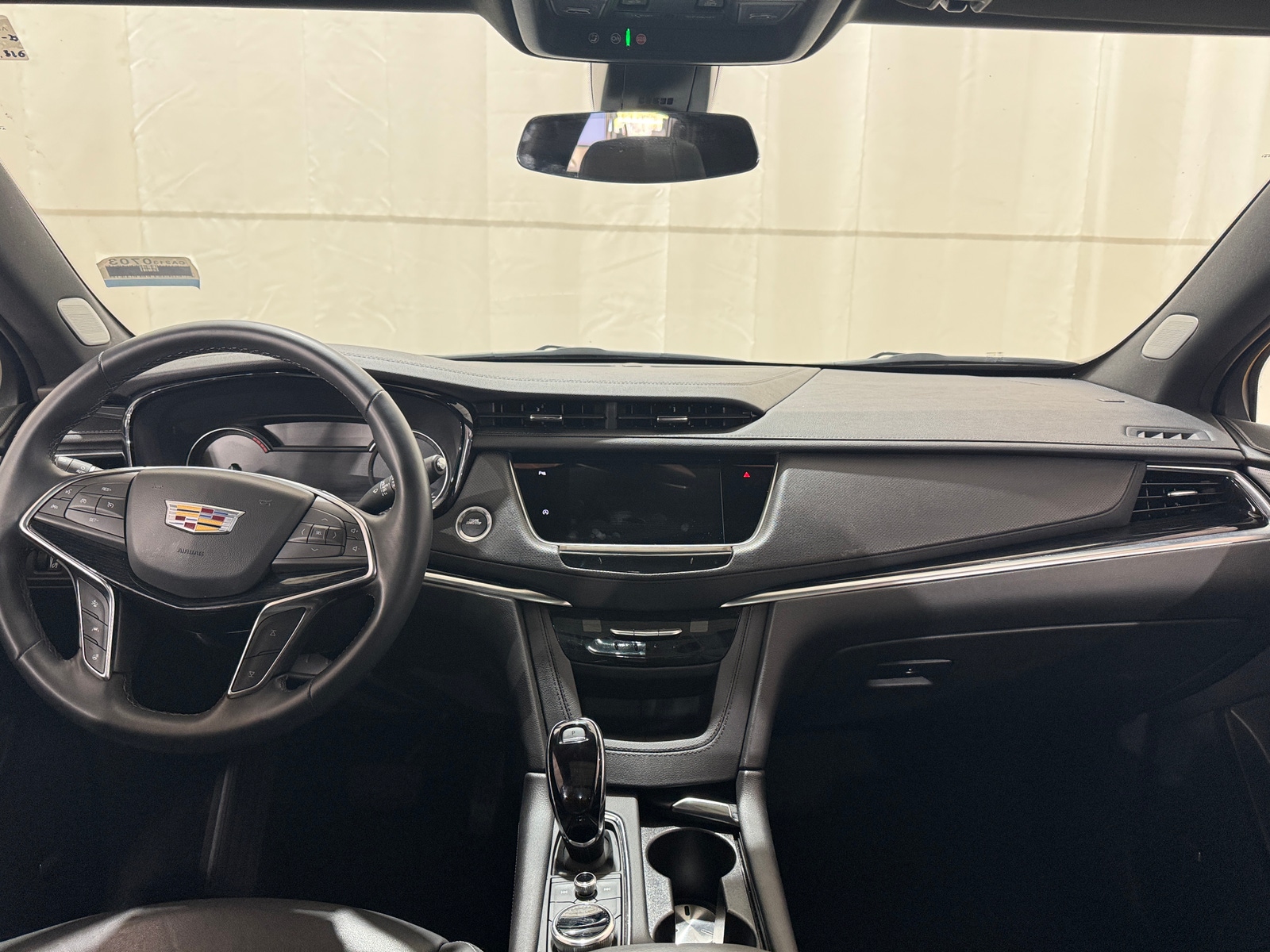 Thumbnail: 2025 Cadillac XT5 - 2