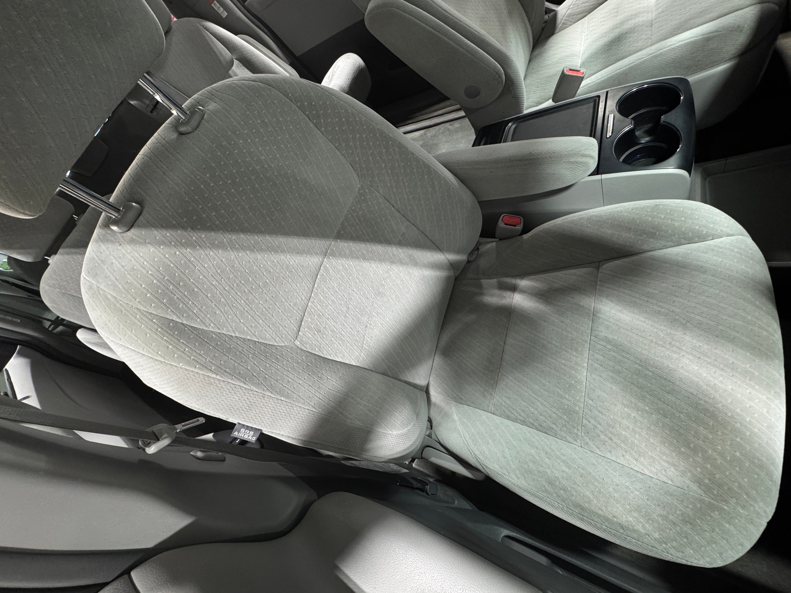 Thumbnail: 2018 Toyota Sienna - 2