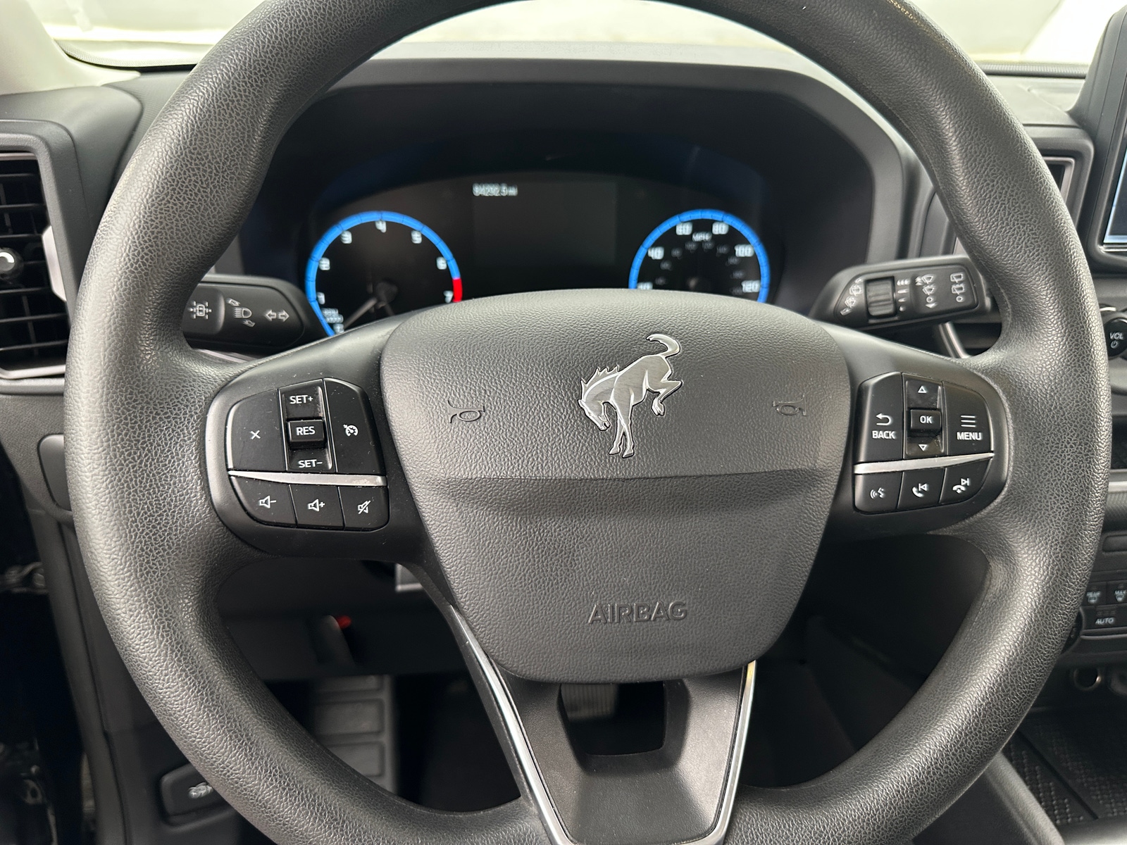 Thumbnail: 2022 Ford Bronco Sport - 5