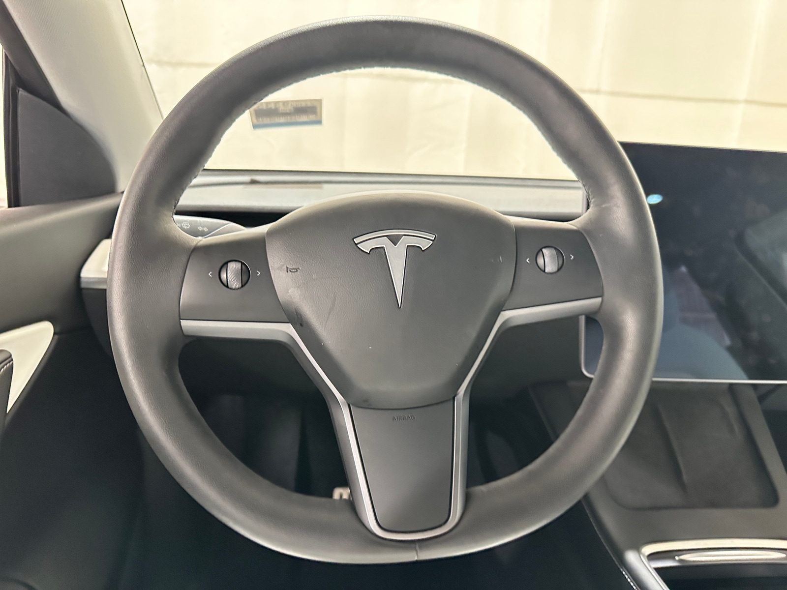 Thumbnail: 2022 Tesla Model Y - 4