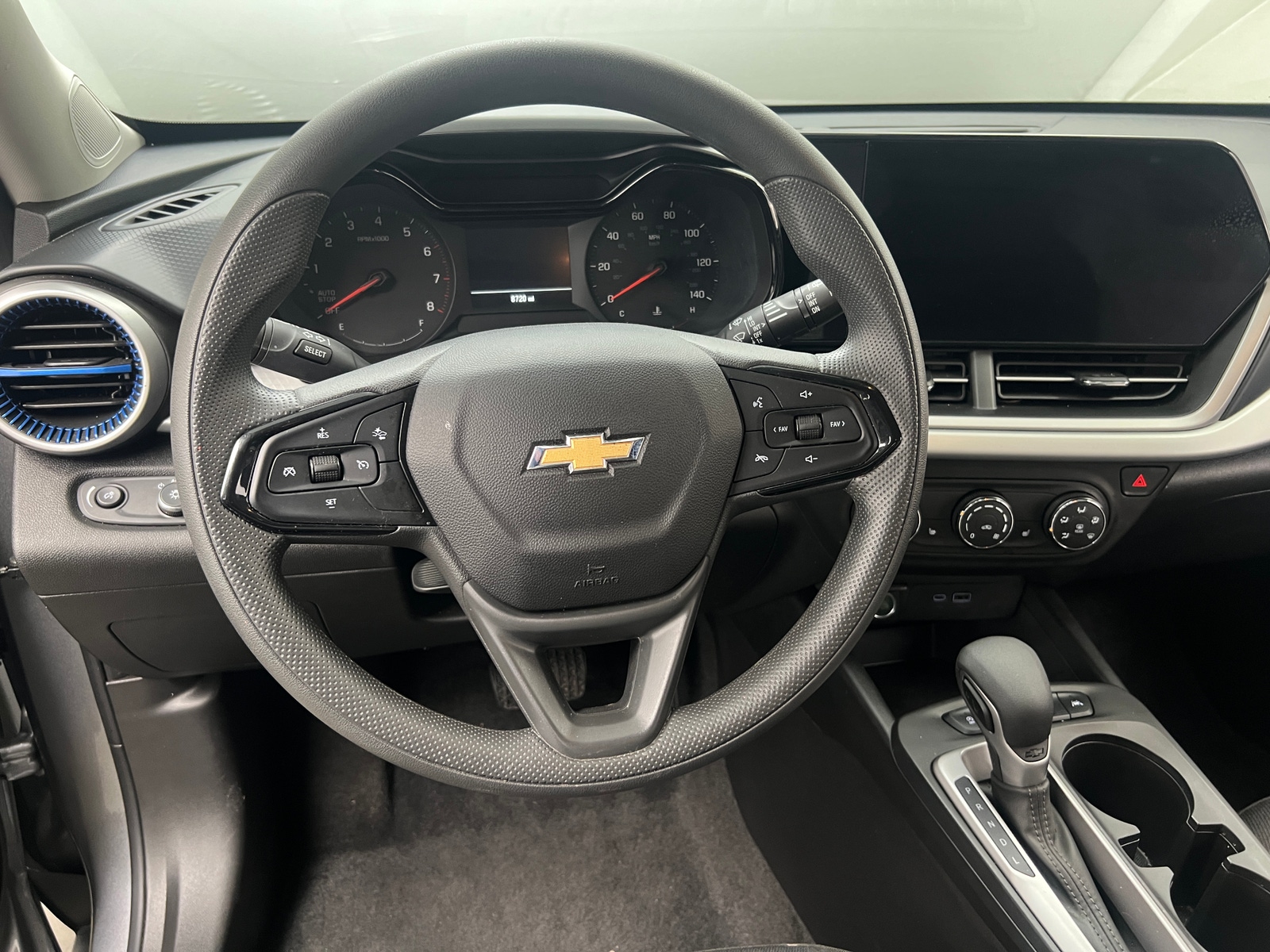 Thumbnail: 2025 Chevrolet Trax - 5