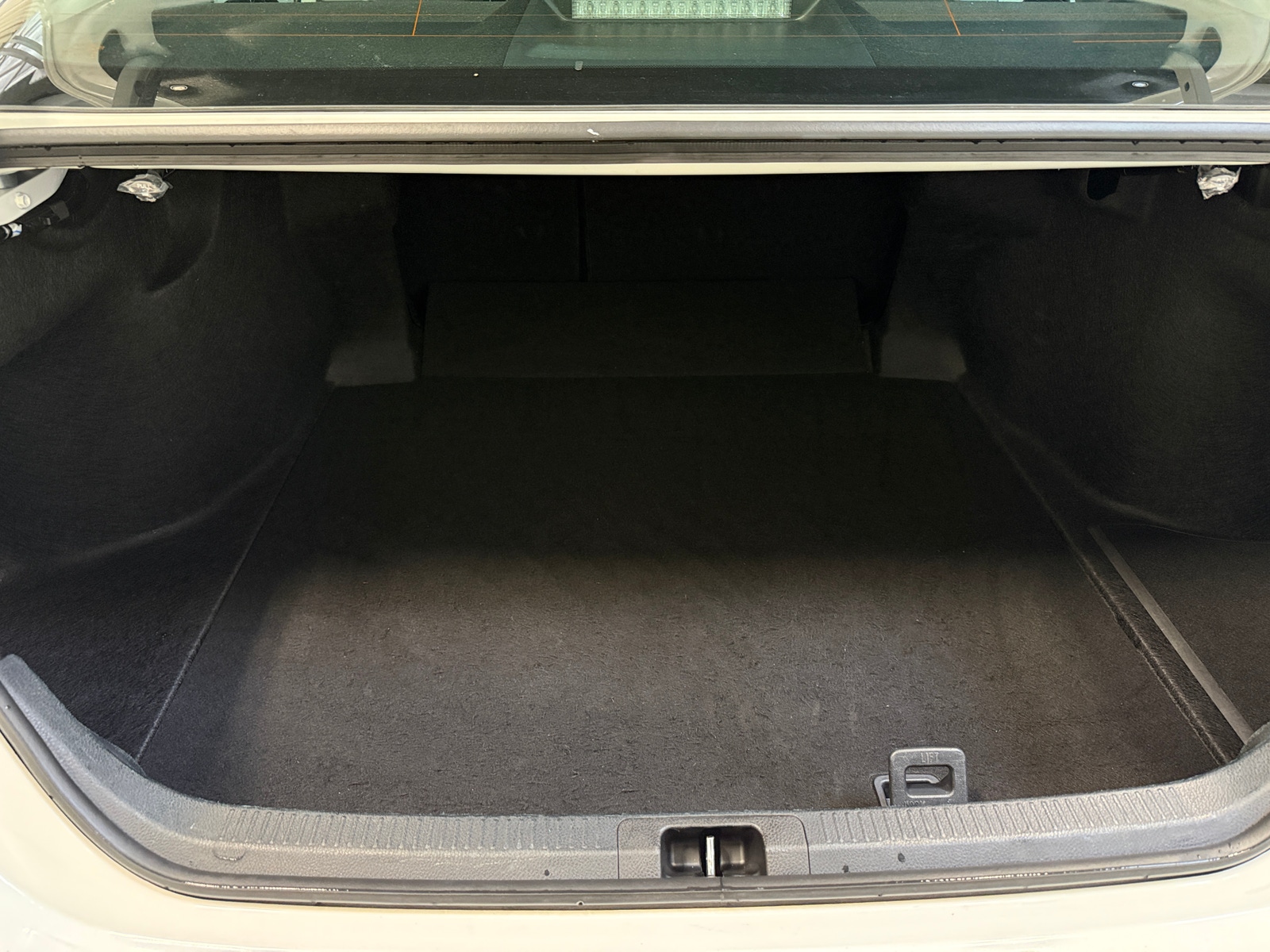 Thumbnail: 2025 Toyota Camry - 7