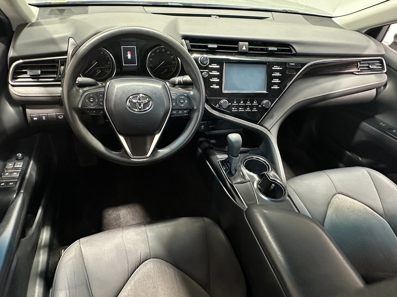 Thumbnail: 2019 Toyota Camry - 3