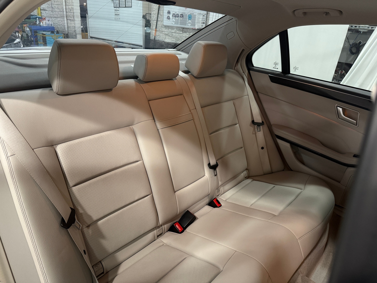 Thumbnail: 2014 Mercedes-Benz E-Class - 5