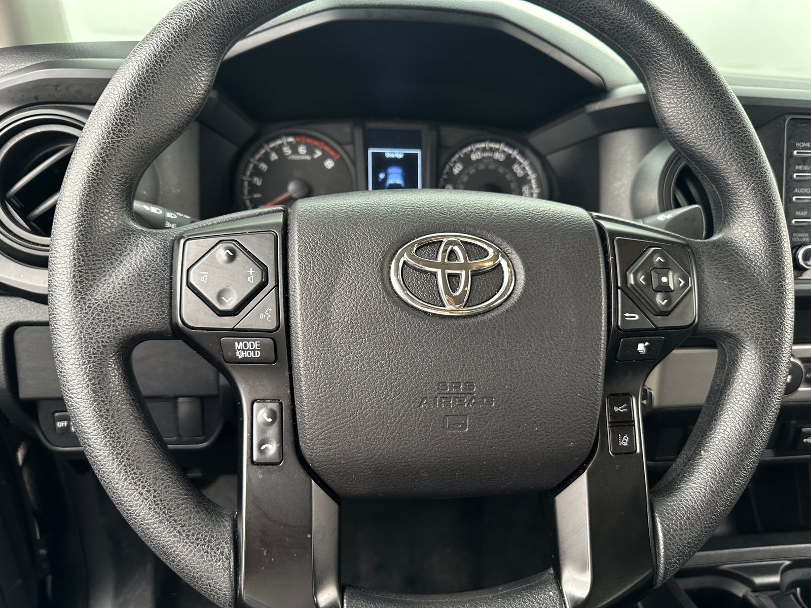 Thumbnail: 2022 Toyota Tacoma - 5