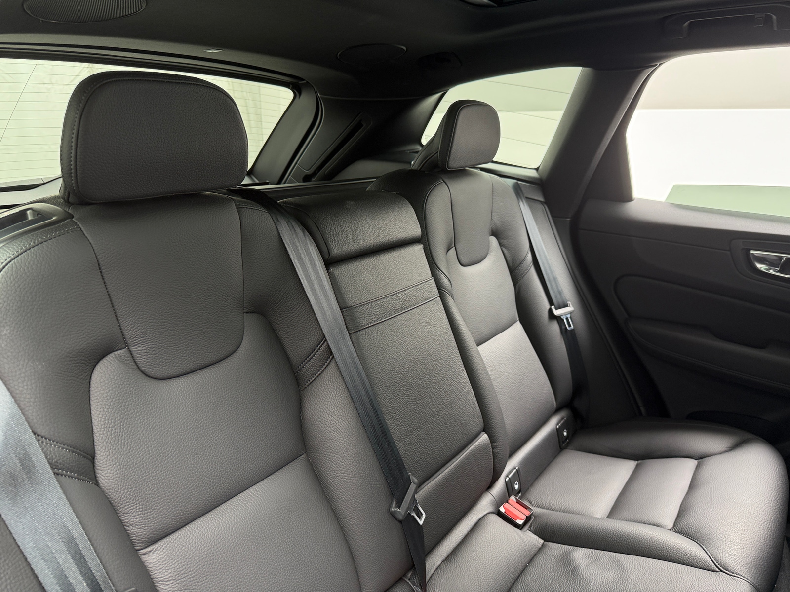 Thumbnail: 2020 Volvo XC60 - 5