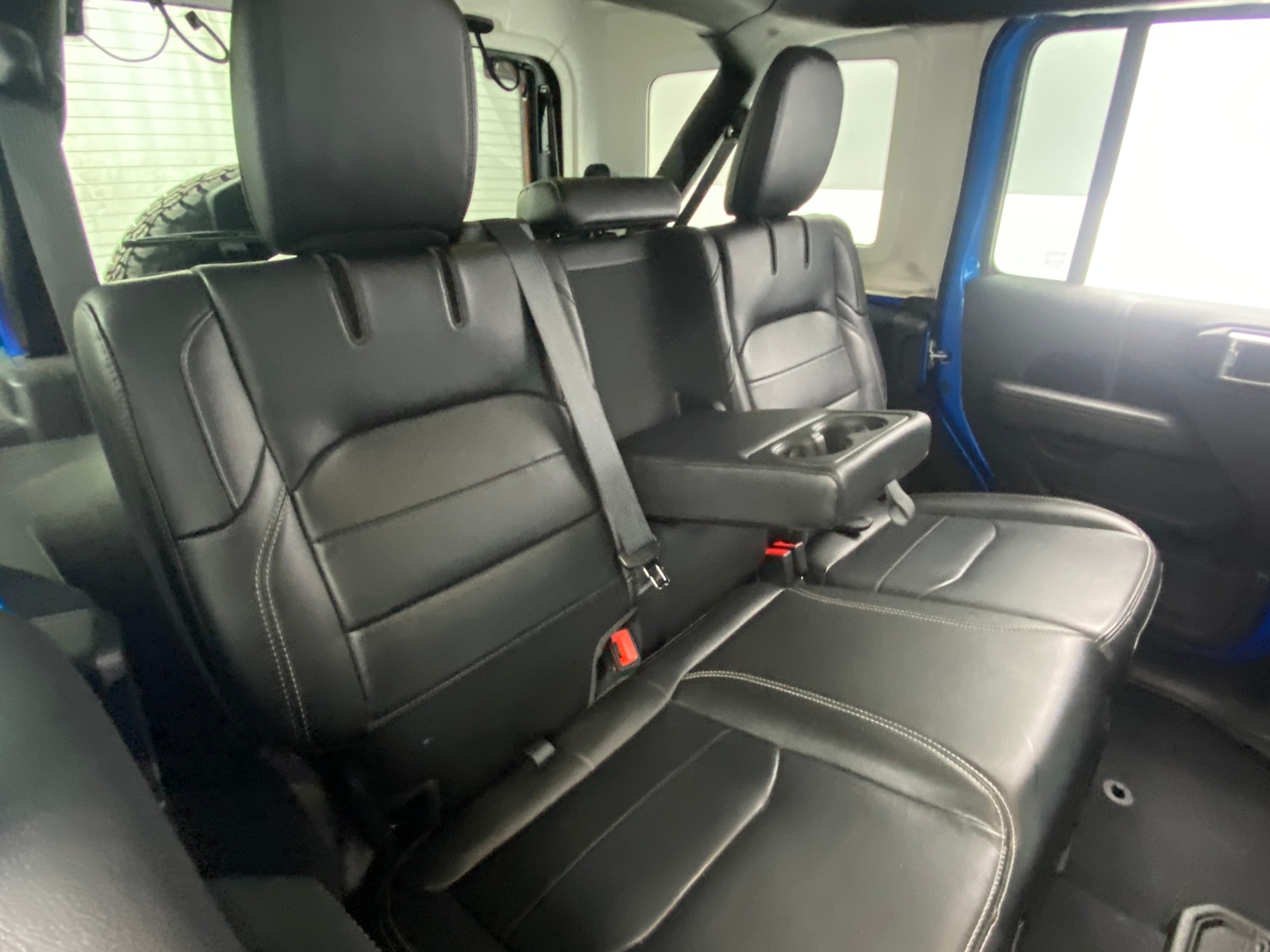 Thumbnail: 2021 Jeep Wrangler - 5