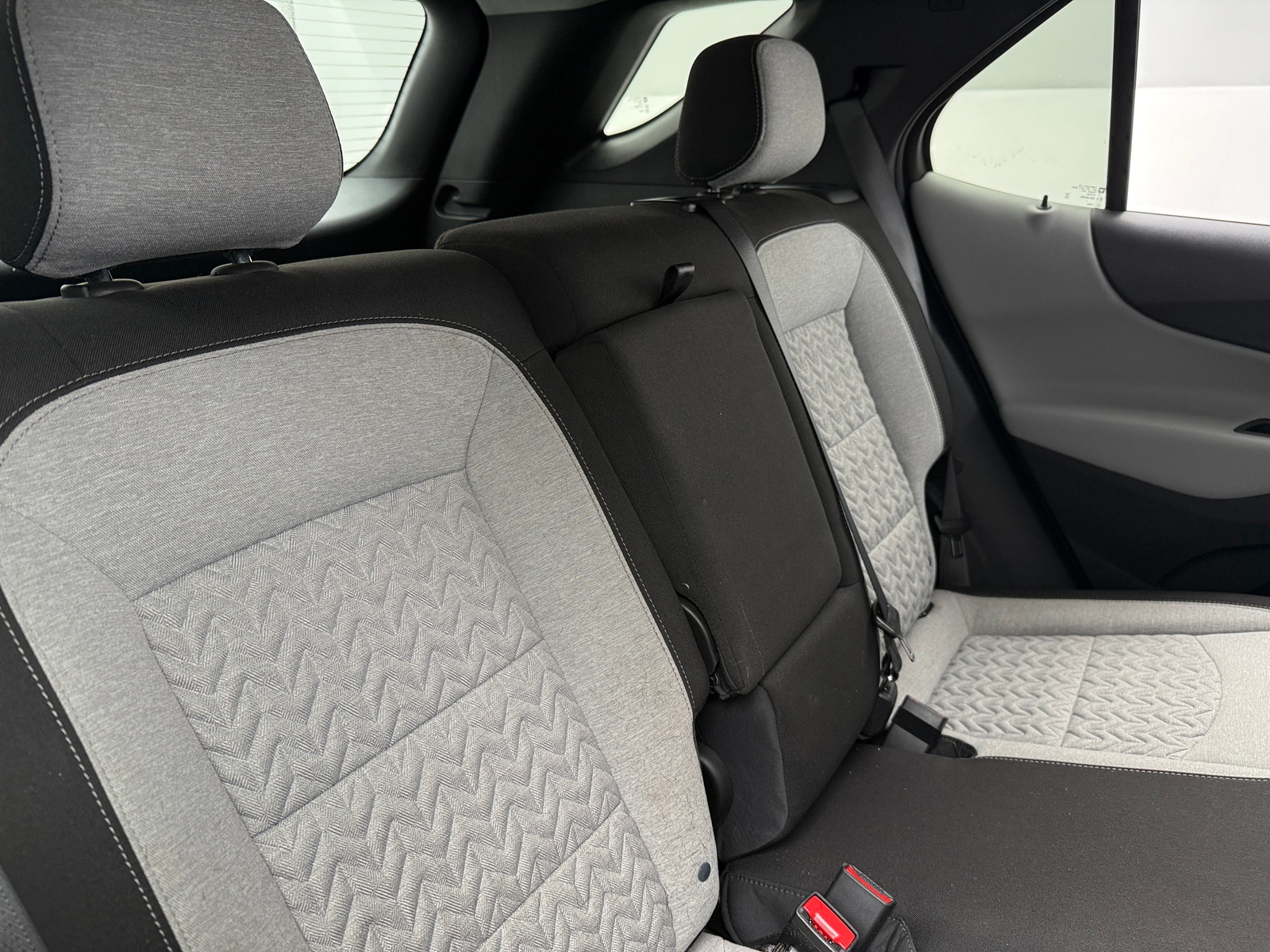 Thumbnail: 2022 Chevrolet Equinox - 6