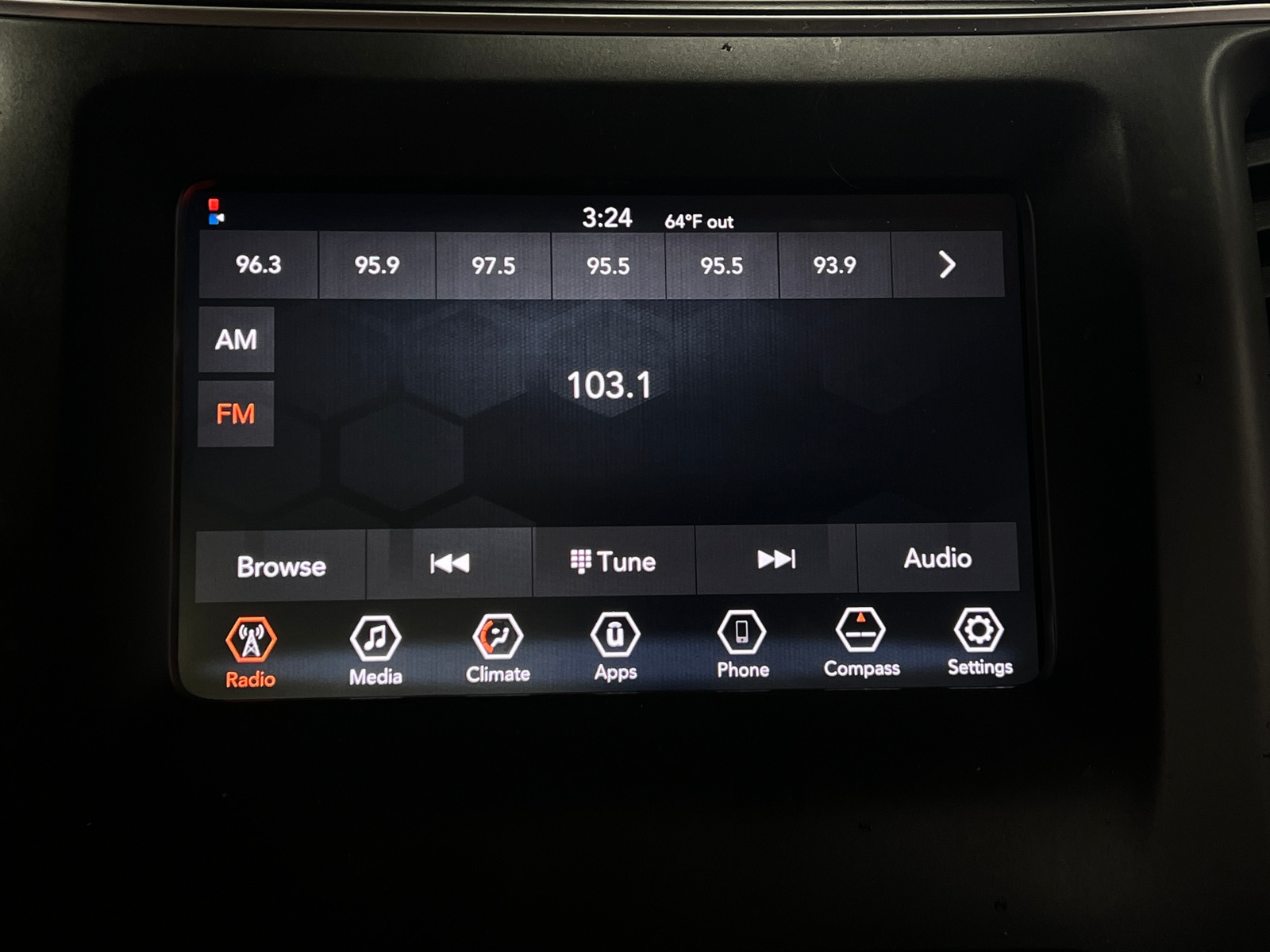 Thumbnail: 2020 Jeep Cherokee - 4