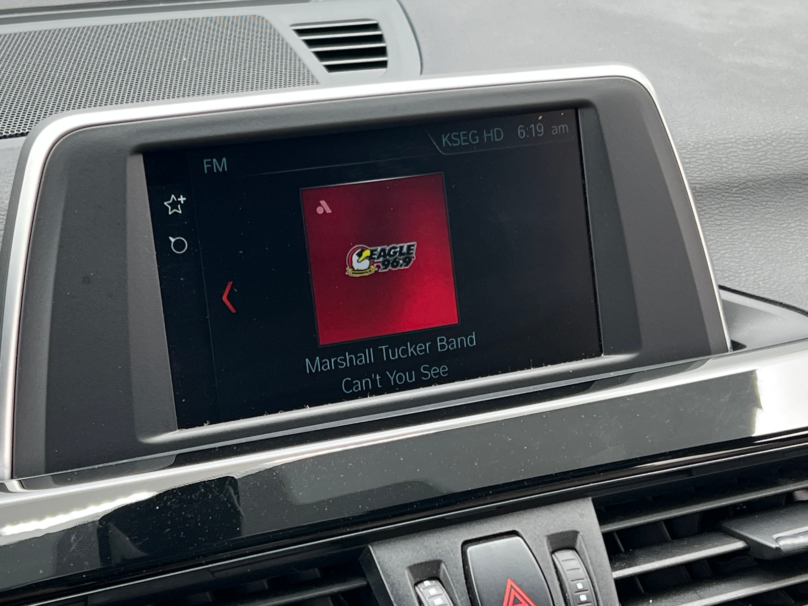 Thumbnail: 2018 BMW X1 - 3