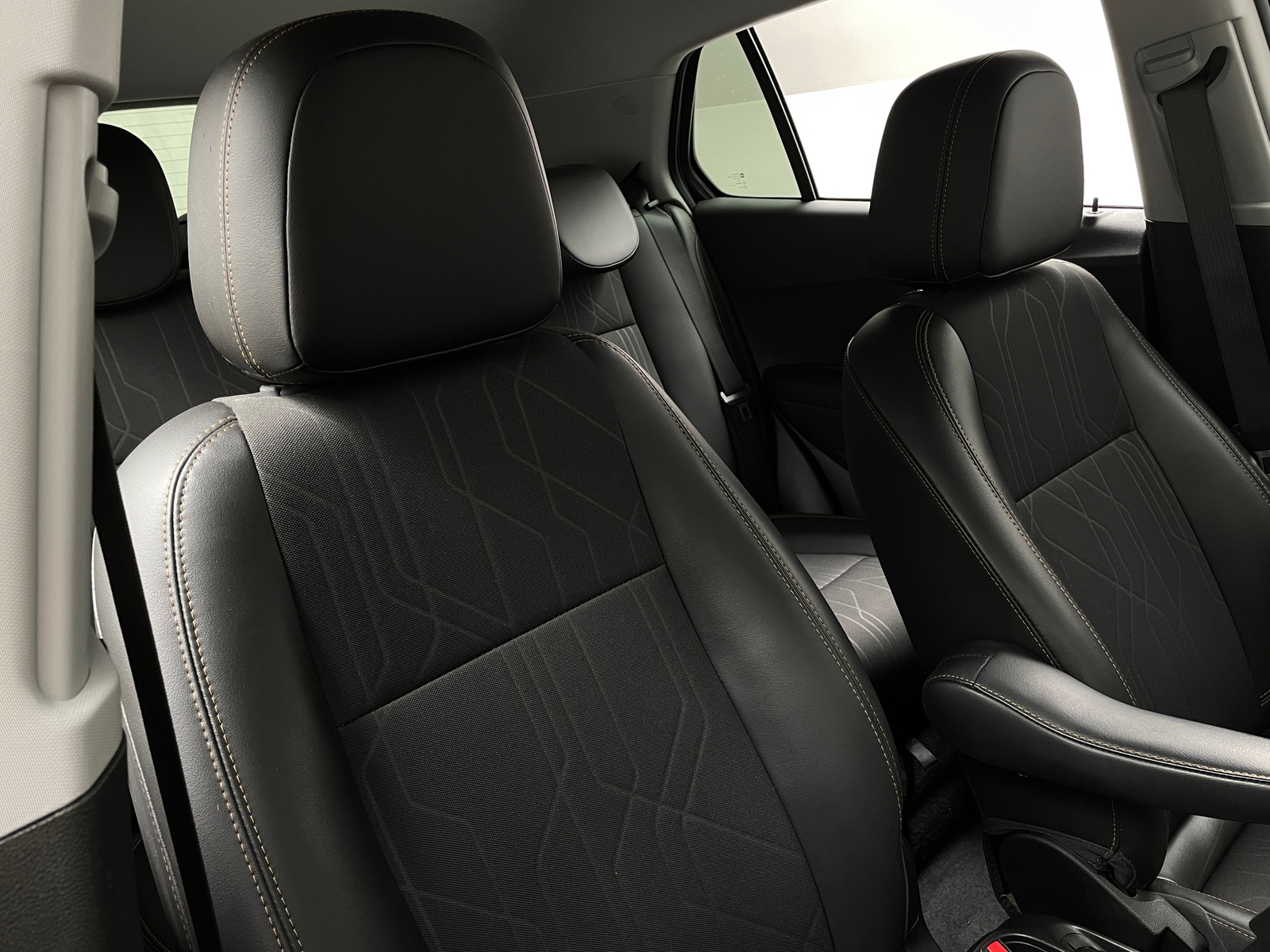 Thumbnail: 2020 Chevrolet Trax - 2