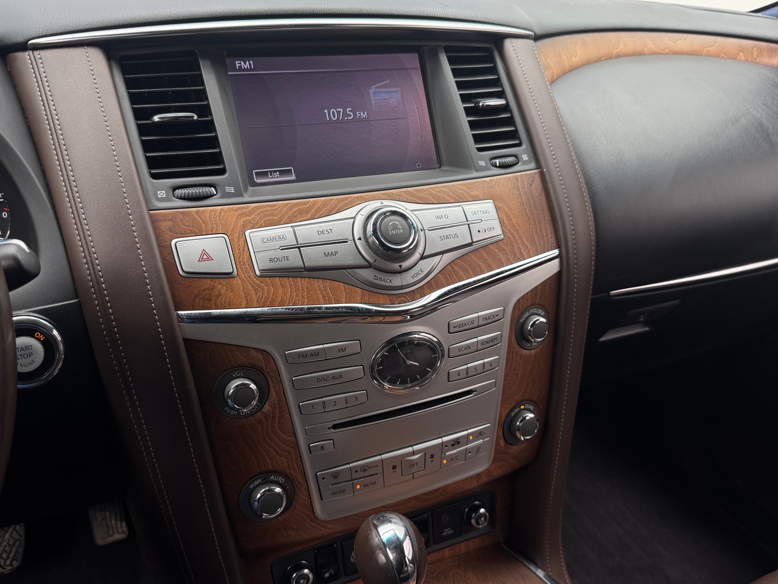 Thumbnail: 2017 INFINITI QX80 - 3