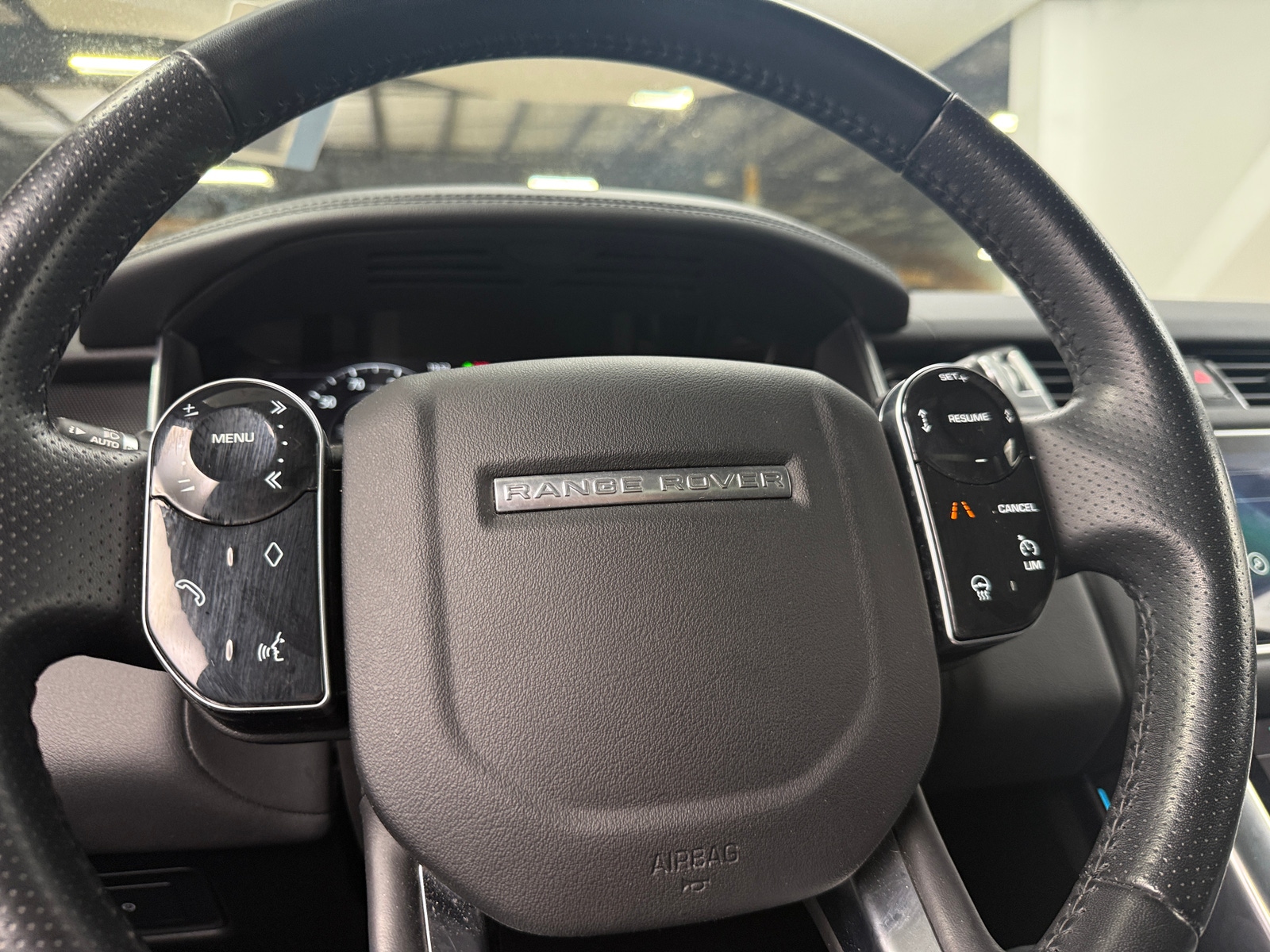 Thumbnail: 2019 Land Rover Range Rover Sport - 4