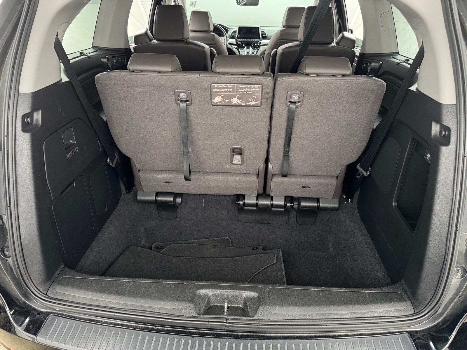 Thumbnail: 2019 Honda Odyssey - 6