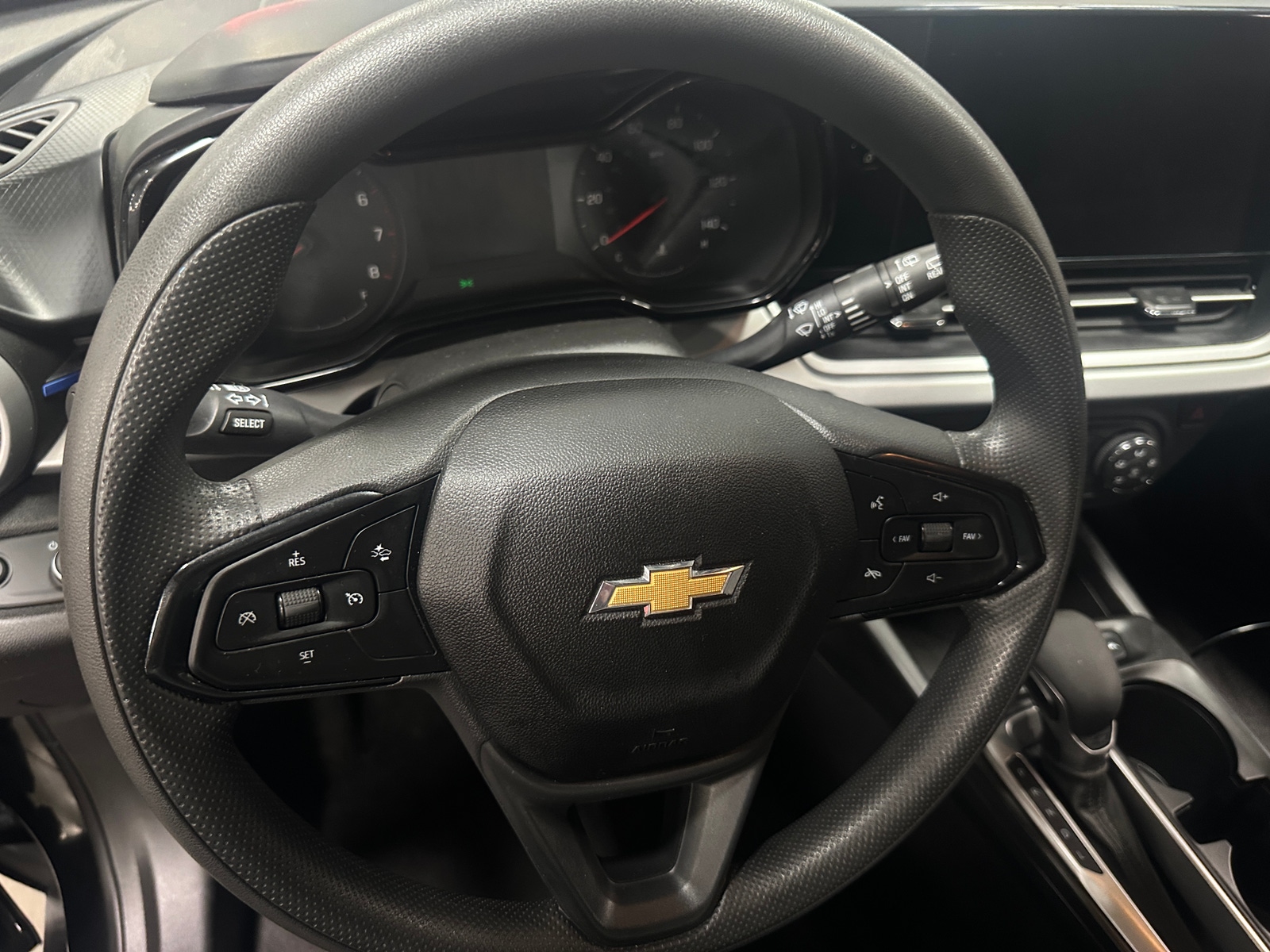 Thumbnail: 2025 Chevrolet Trax - 5