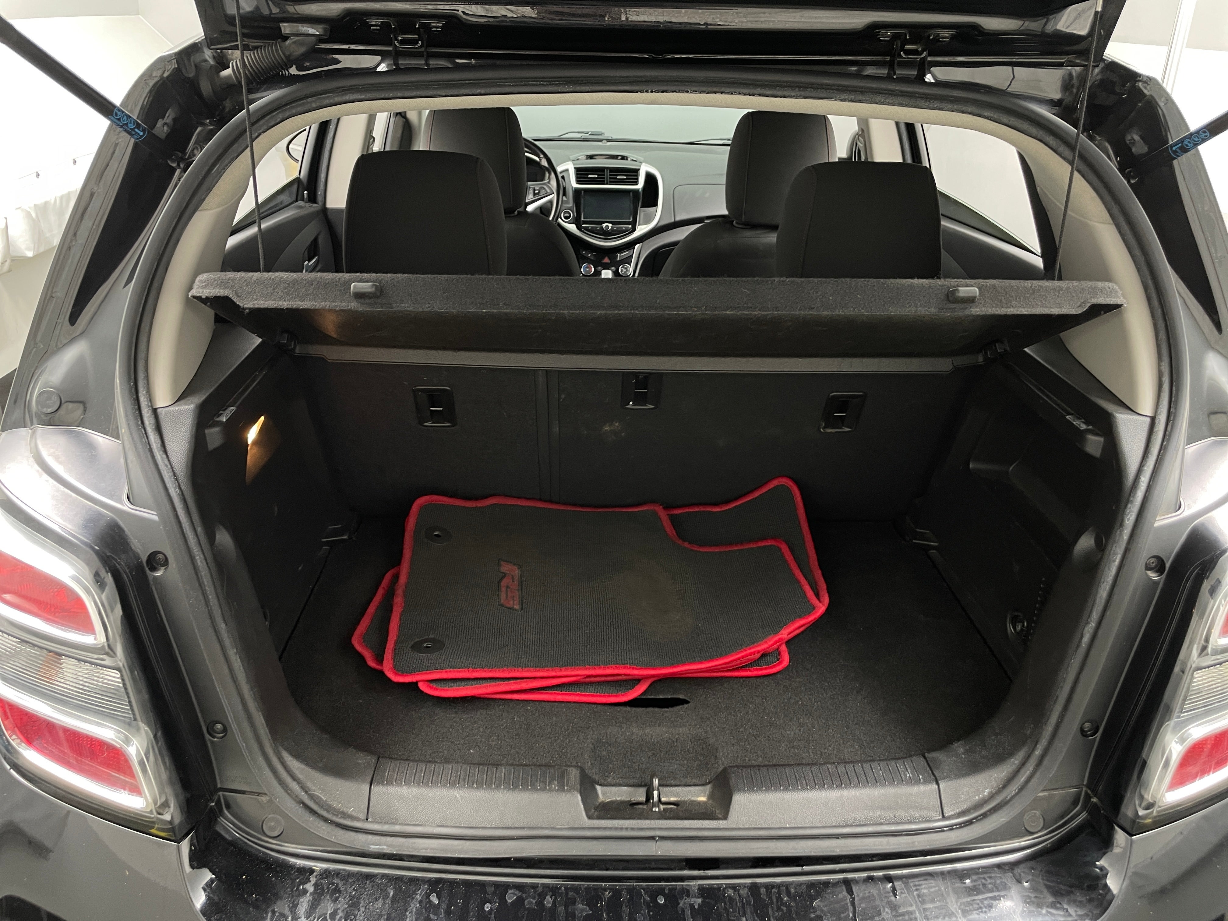 Used 2017 Chevrolet Sonic LT with VIN 1G1JD6SH8H4129356 for sale in Oak Creek, WI