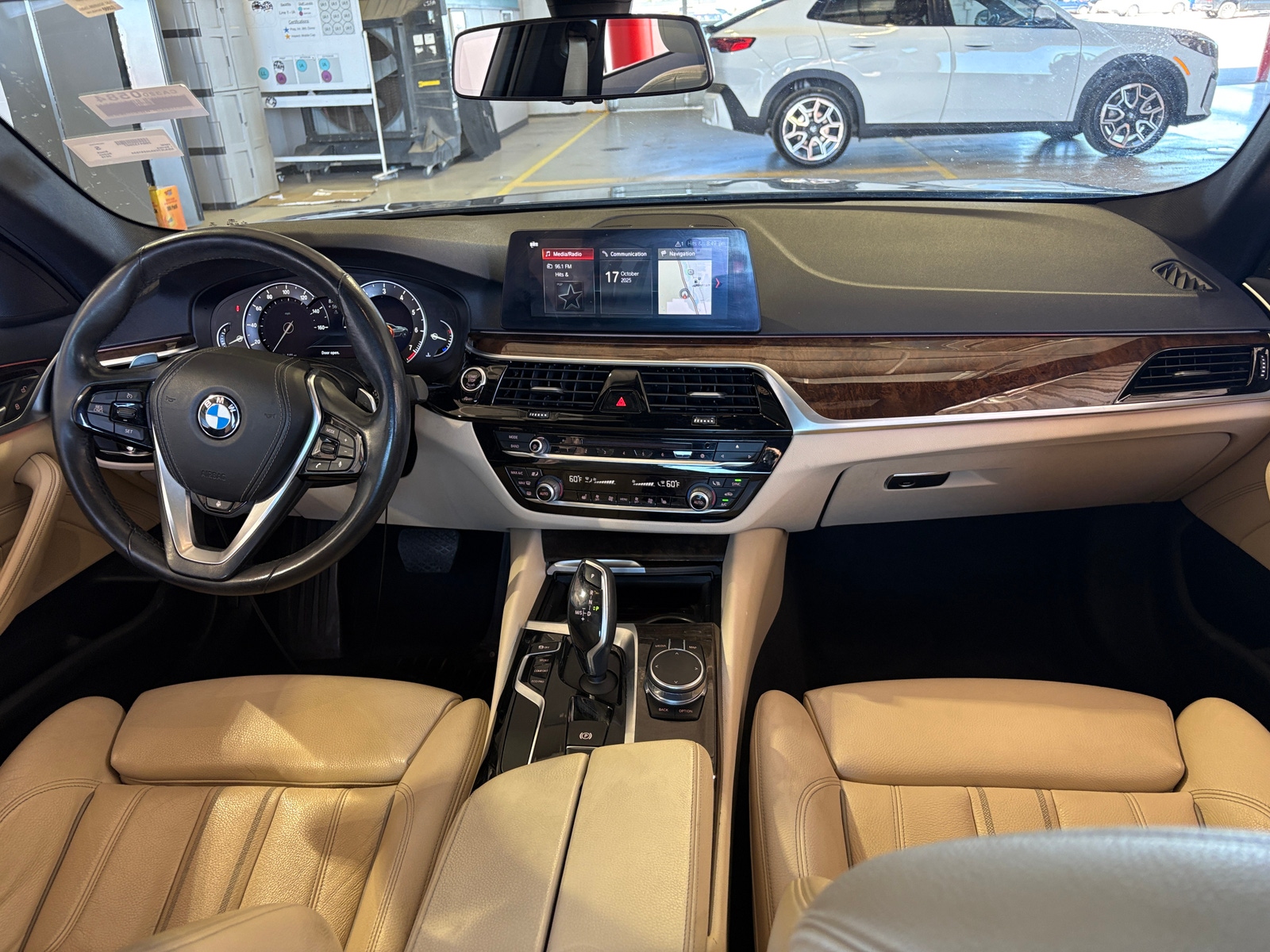 Thumbnail: 2018 BMW 5 Series - 2