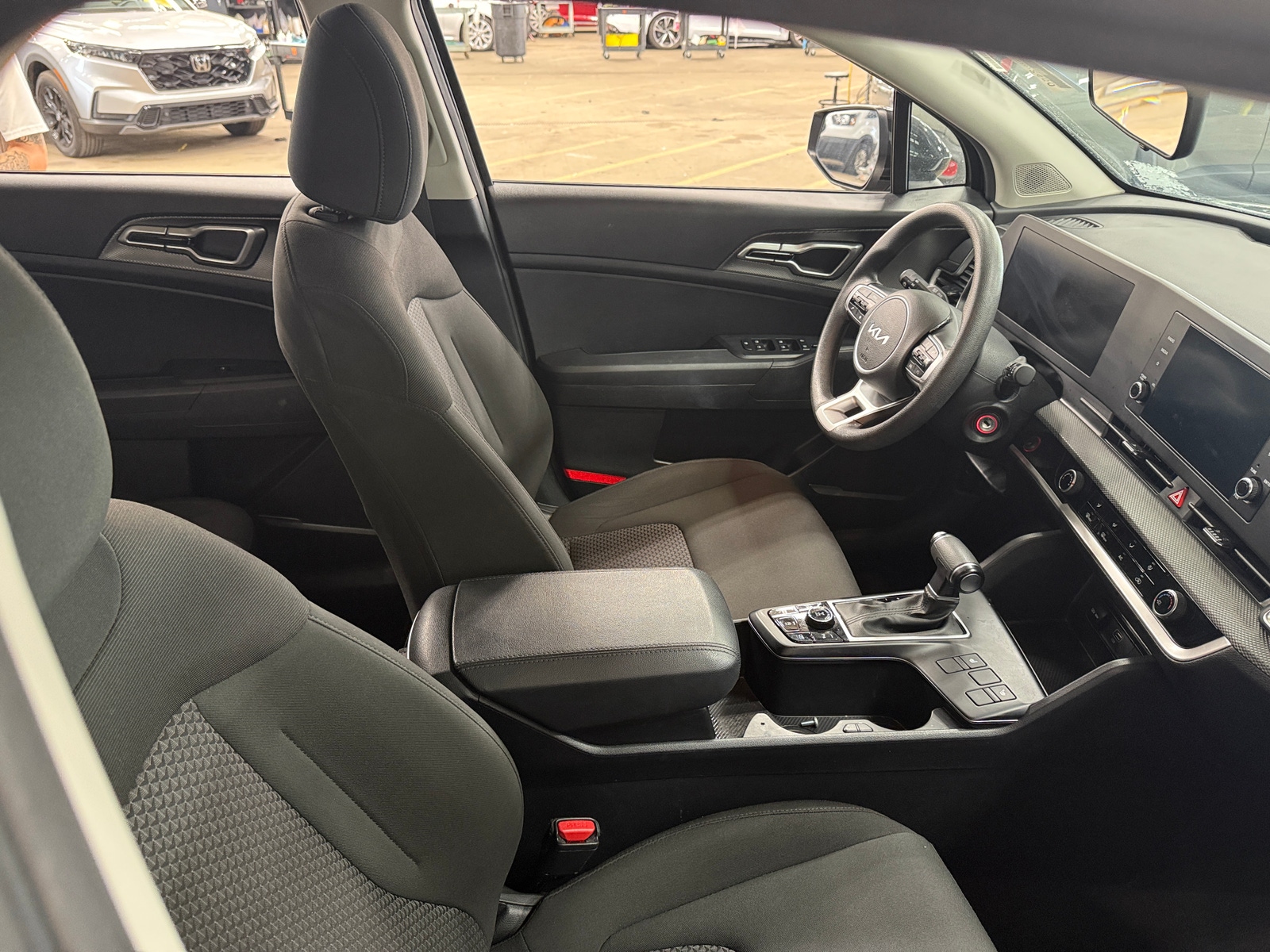 Thumbnail: 2024 Kia Sportage - 2