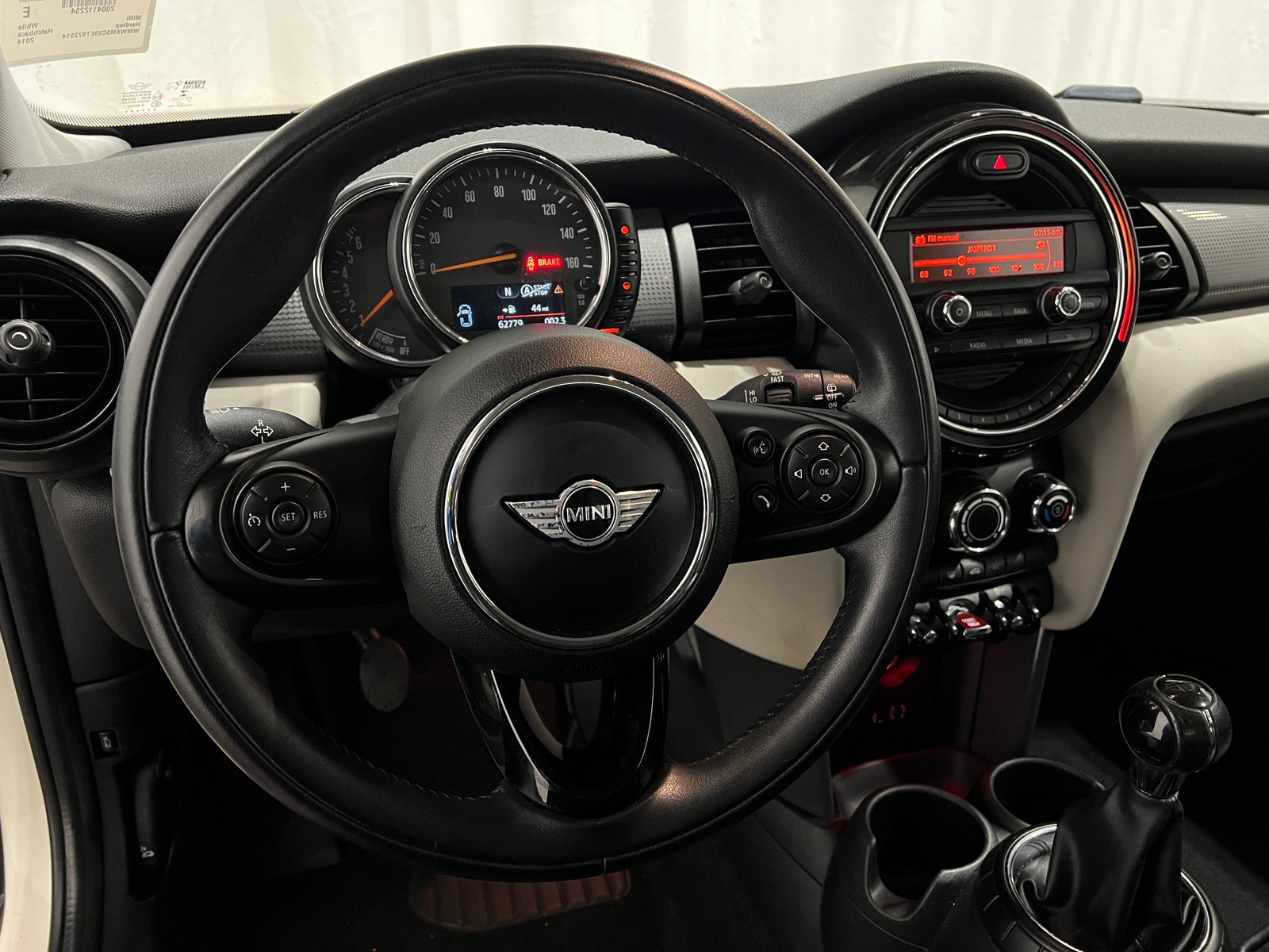 Thumbnail: 2014 MINI Cooper Hardtop - 4