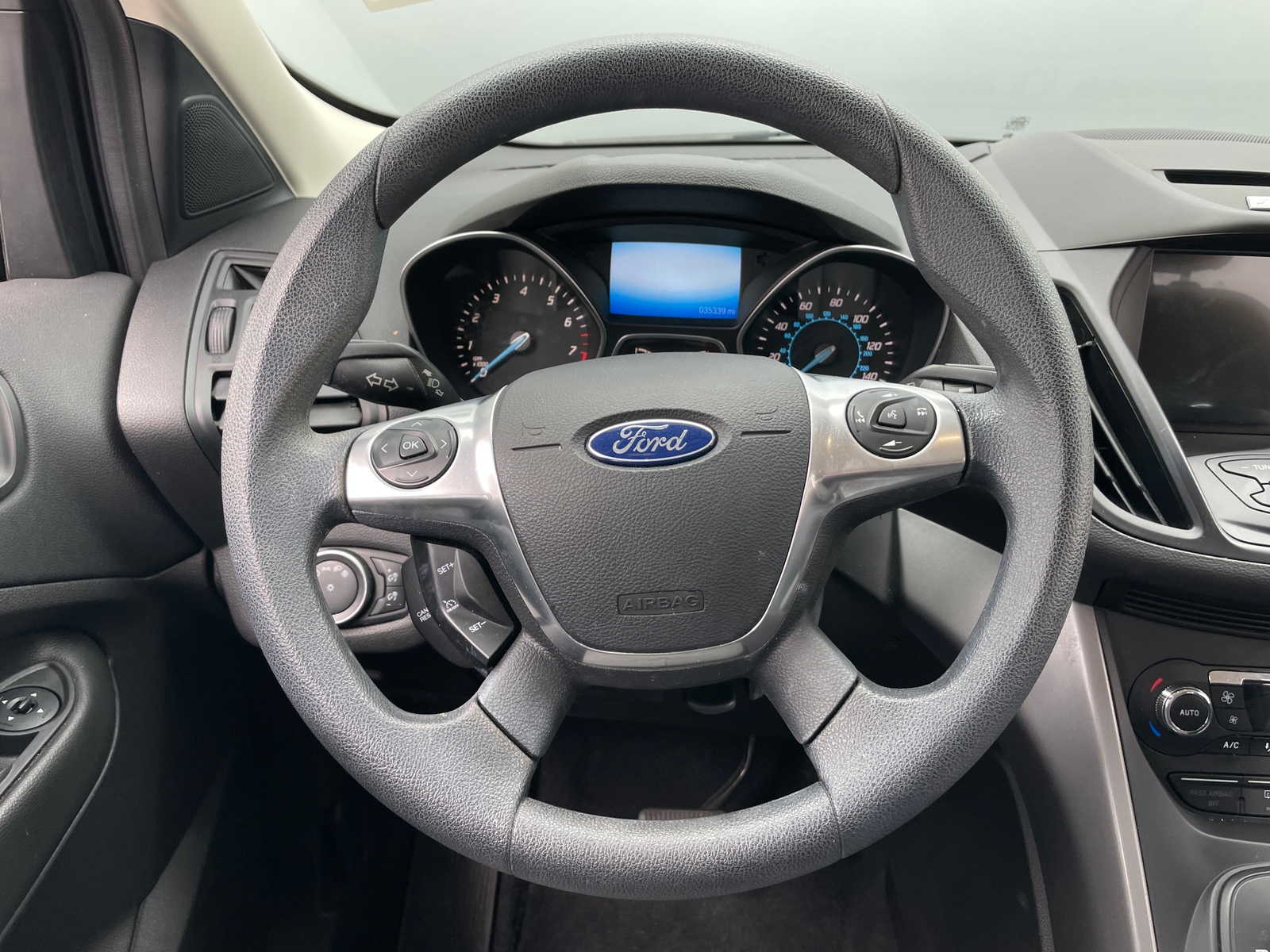 Thumbnail: 2016 Ford Escape - 5