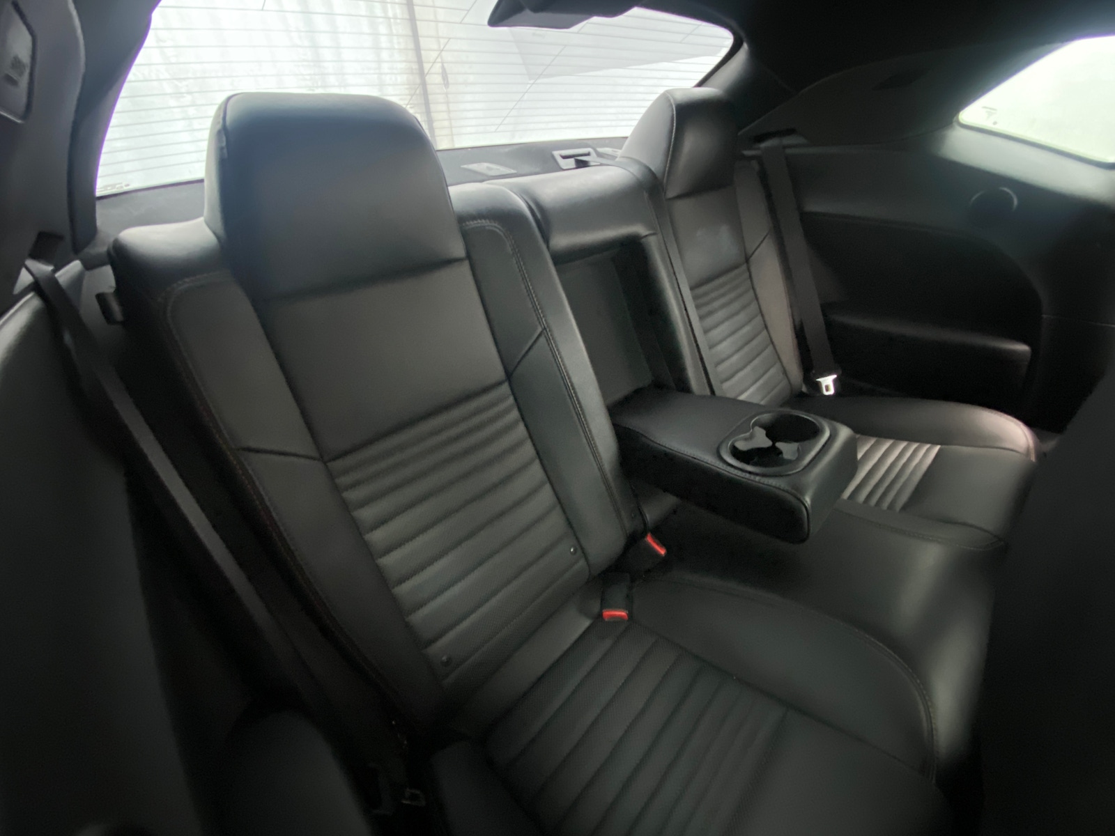 Thumbnail: 2015 Dodge Challenger - 4
