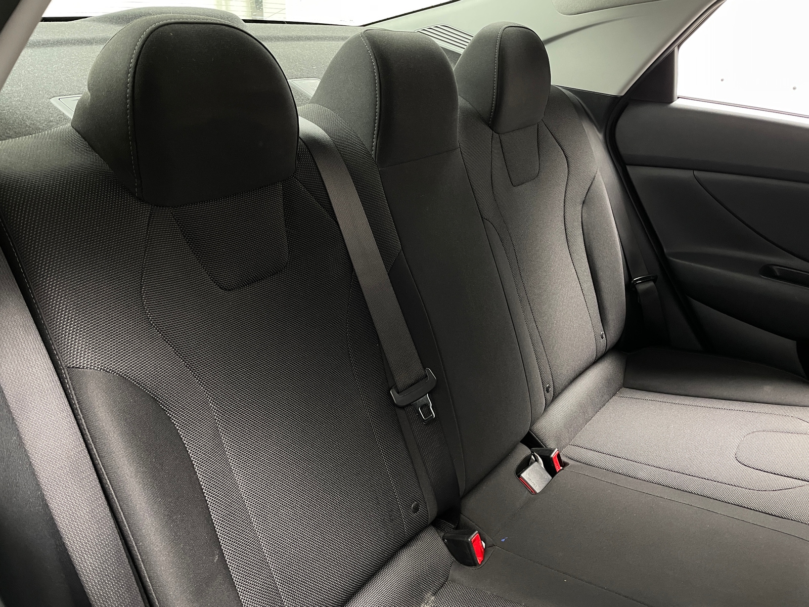 Thumbnail: 2021 Hyundai Elantra - 6