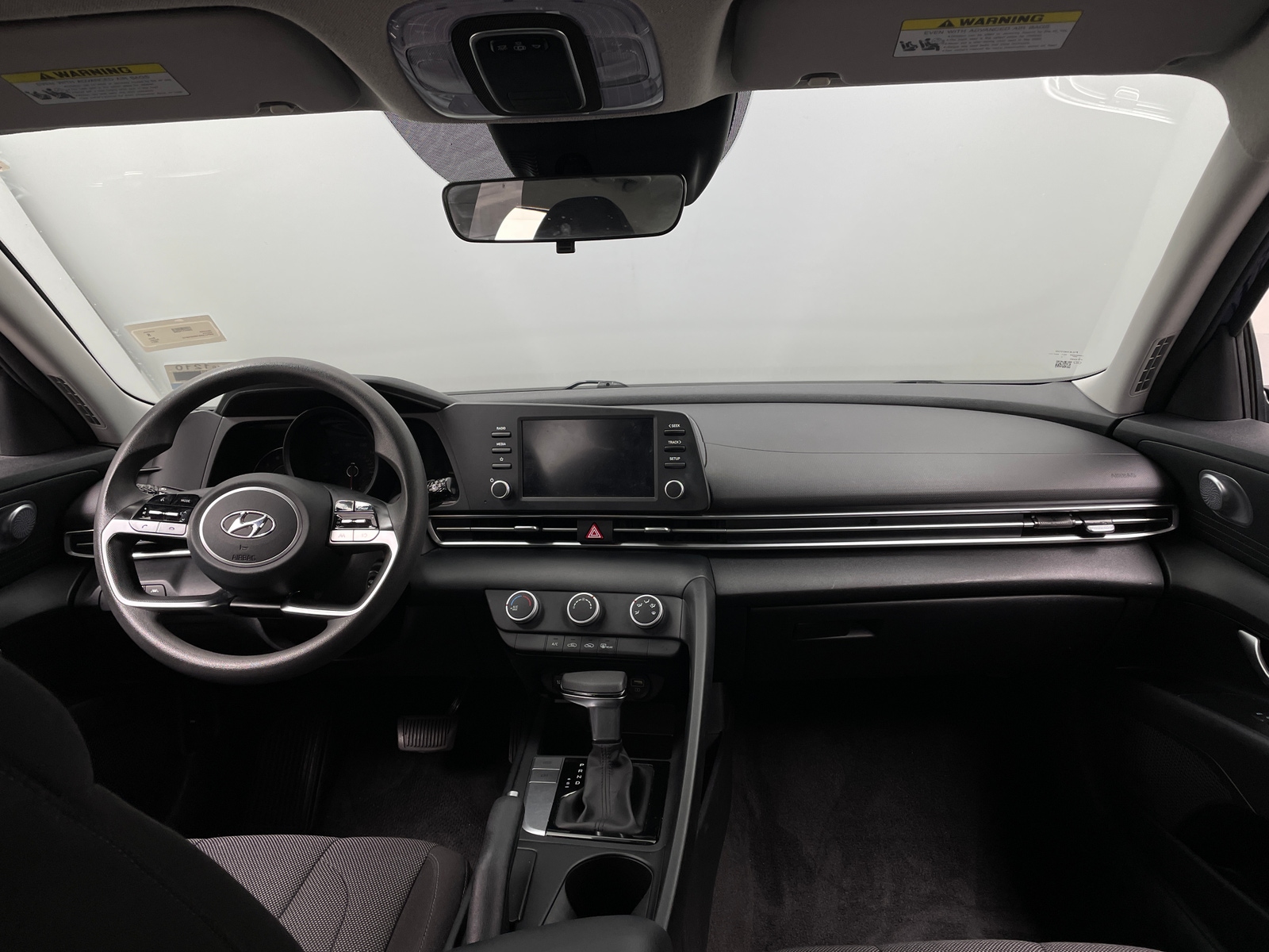 Thumbnail: 2021 Hyundai Elantra - 3
