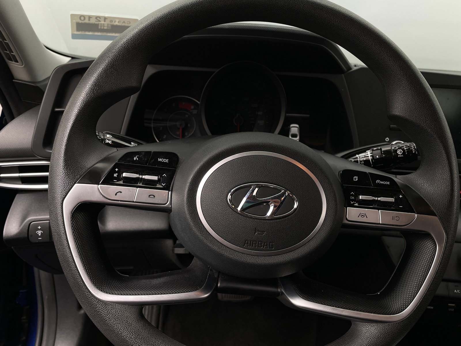 Thumbnail: 2021 Hyundai Elantra - 5