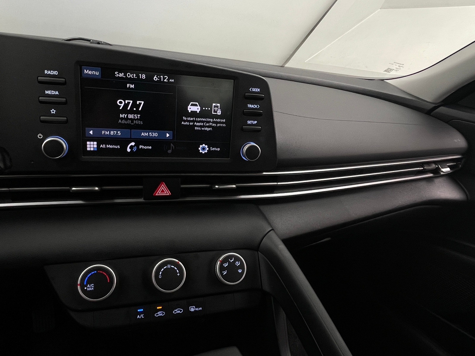 Thumbnail: 2021 Hyundai Elantra - 4