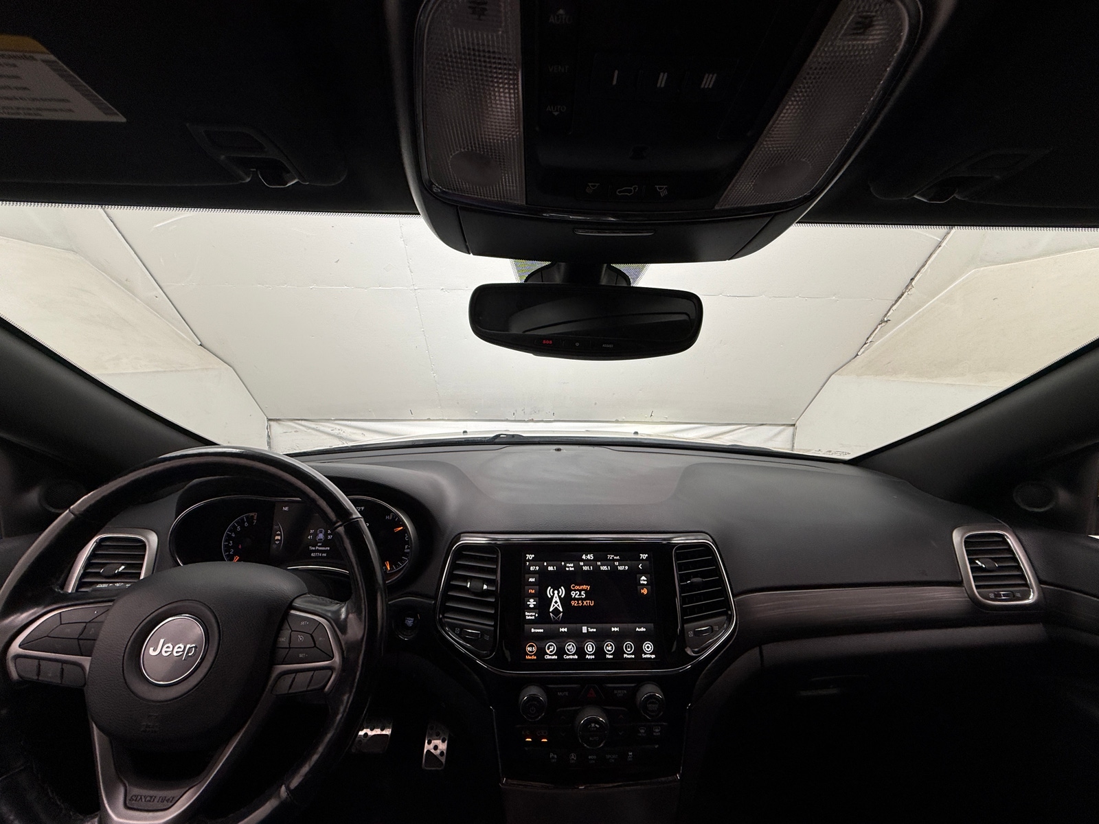 Thumbnail: 2020 Jeep Grand Cherokee - 3