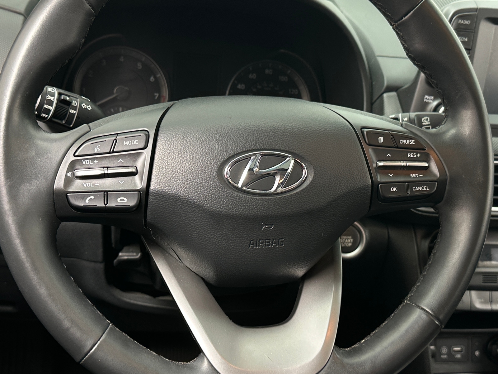 Thumbnail: 2021 Hyundai Kona - 4