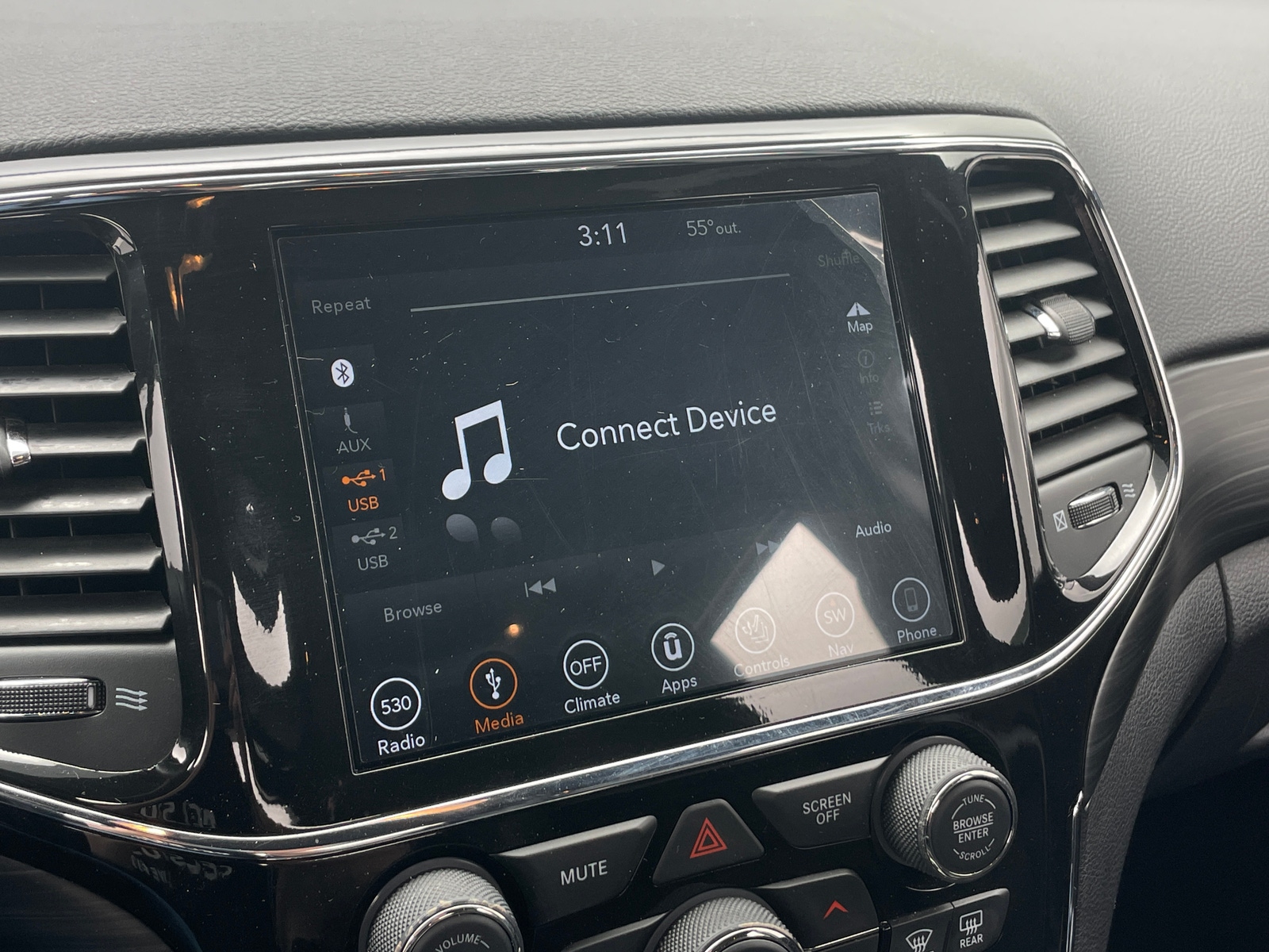 Thumbnail: 2019 Jeep Grand Cherokee - 4