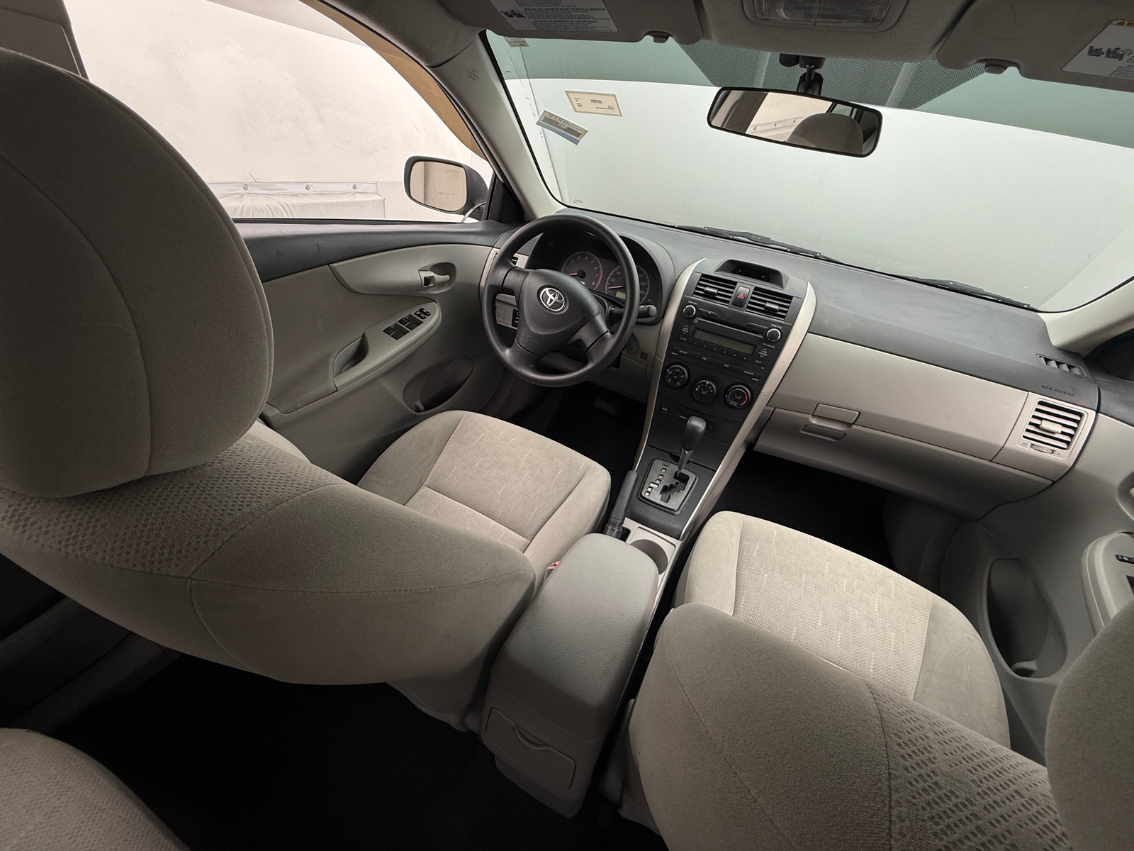 Thumbnail: 2013 Toyota Corolla - 3