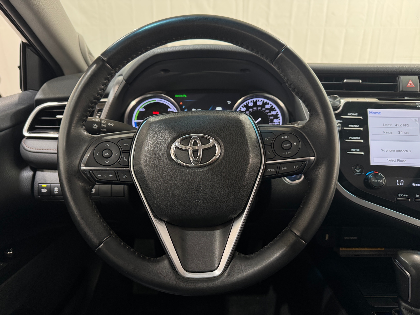 Thumbnail: 2018 Toyota Camry - 4