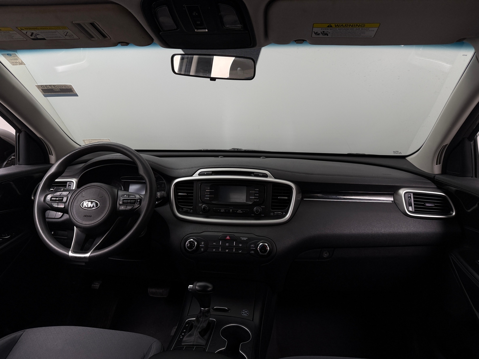 Thumbnail: 2018 Kia Sorento - 3