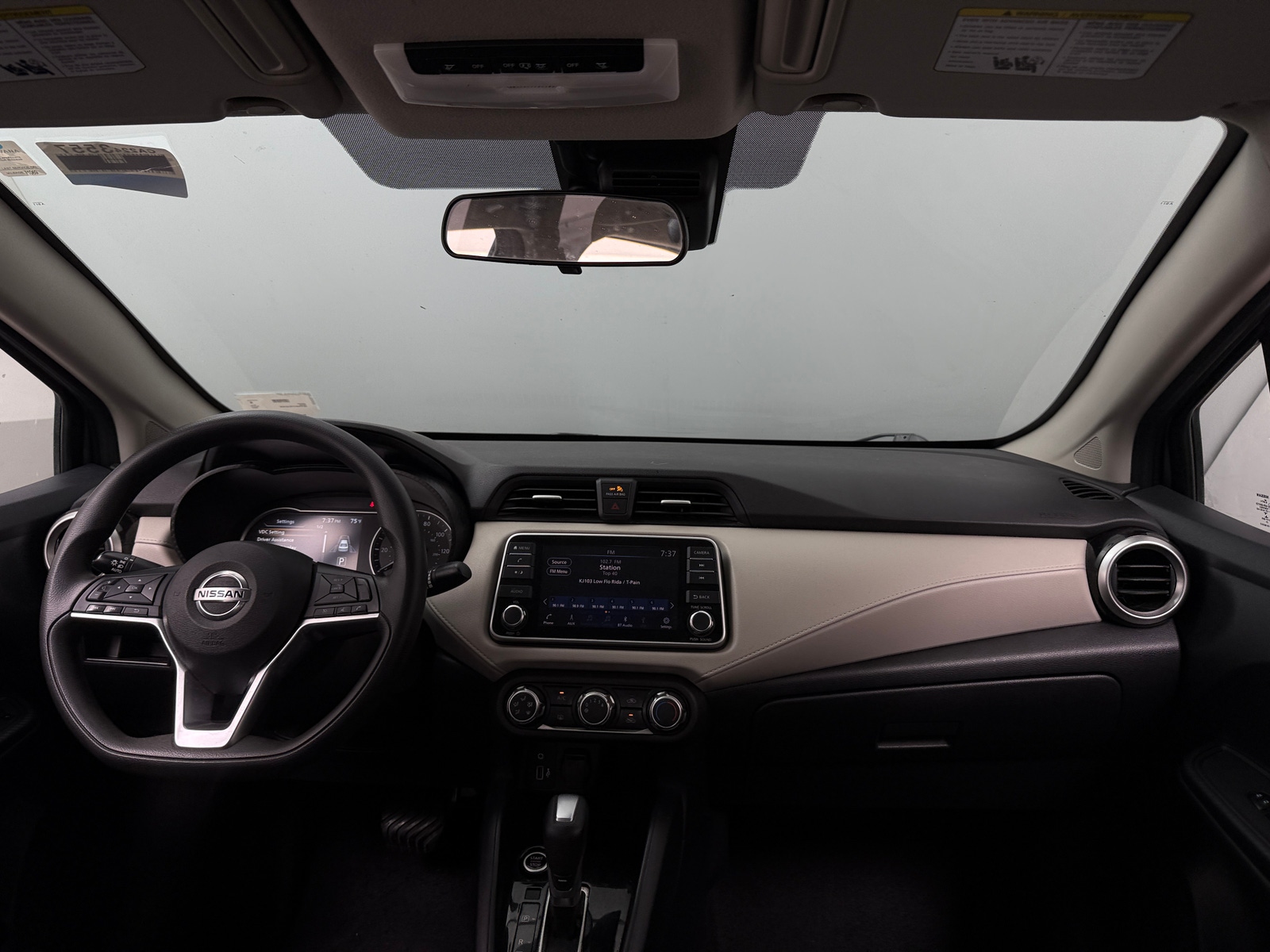 Thumbnail: 2021 Nissan Versa - 3