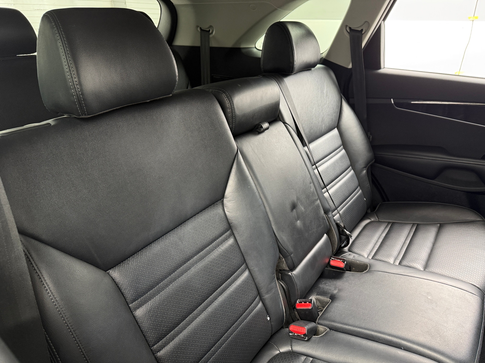 Thumbnail: 2019 Kia Sorento - 5