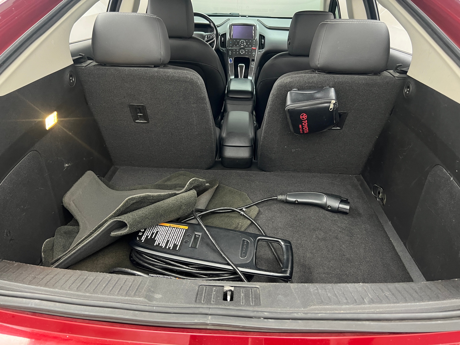 Thumbnail: 2014 Chevrolet Volt - 6