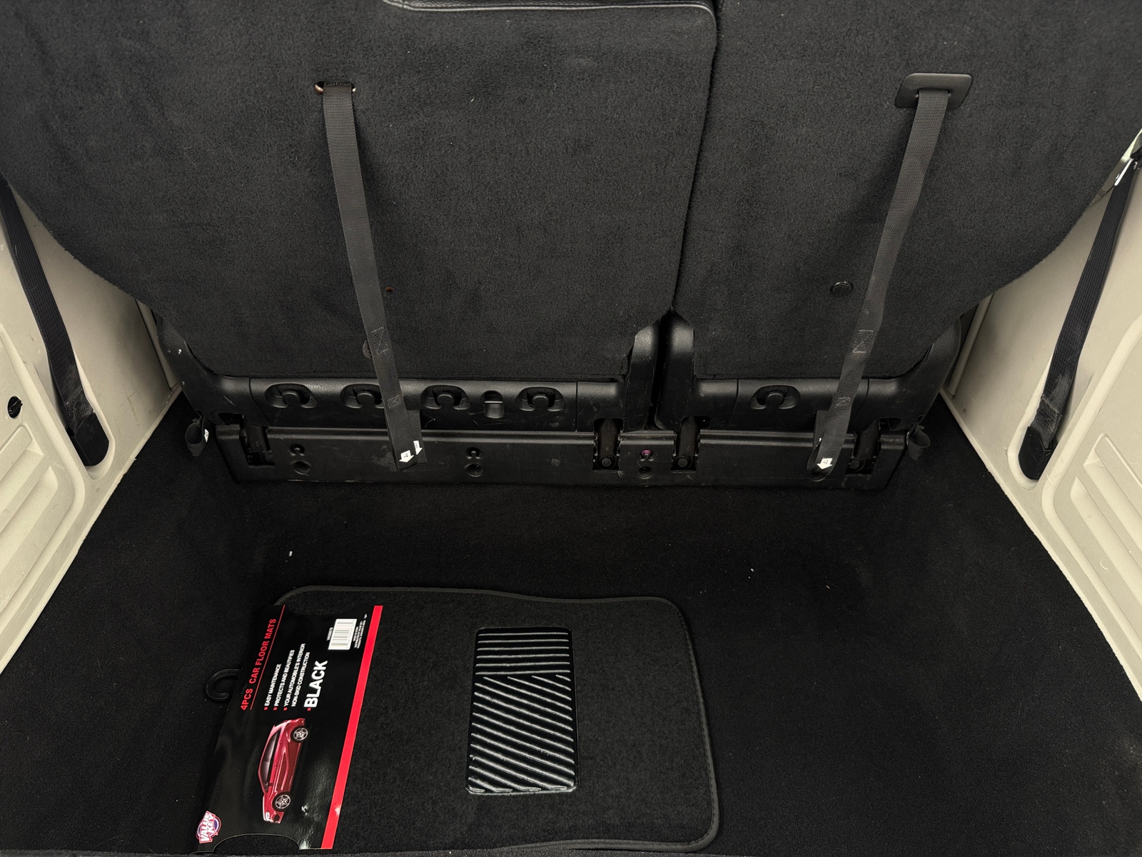 Thumbnail: 2017 Dodge Grand Caravan - 6