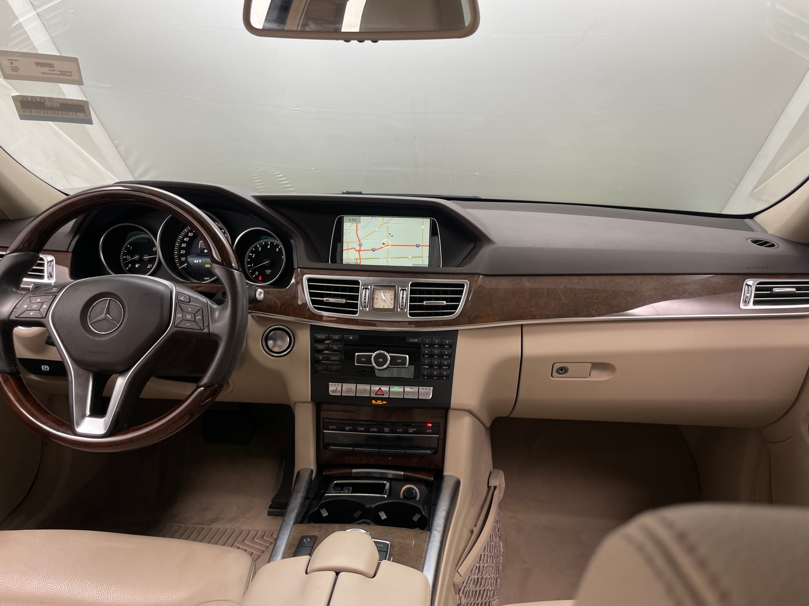 Thumbnail: 2014 Mercedes-Benz E-Class - 2