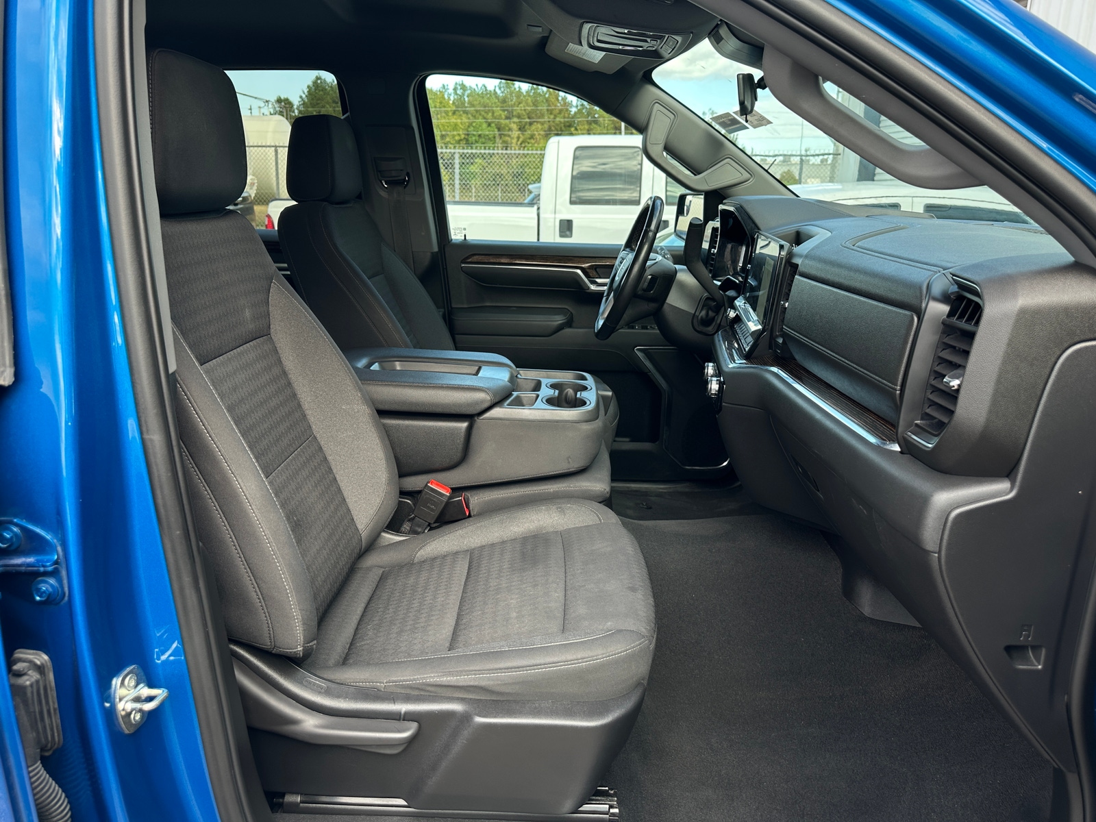 Thumbnail: 2022 GMC Sierra 1500 - 2