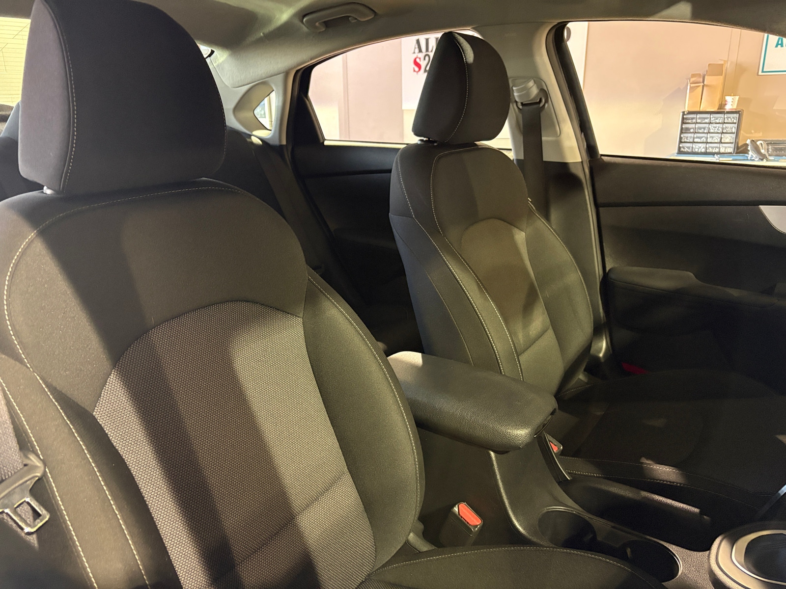Thumbnail: 2024 Kia Forte - 2