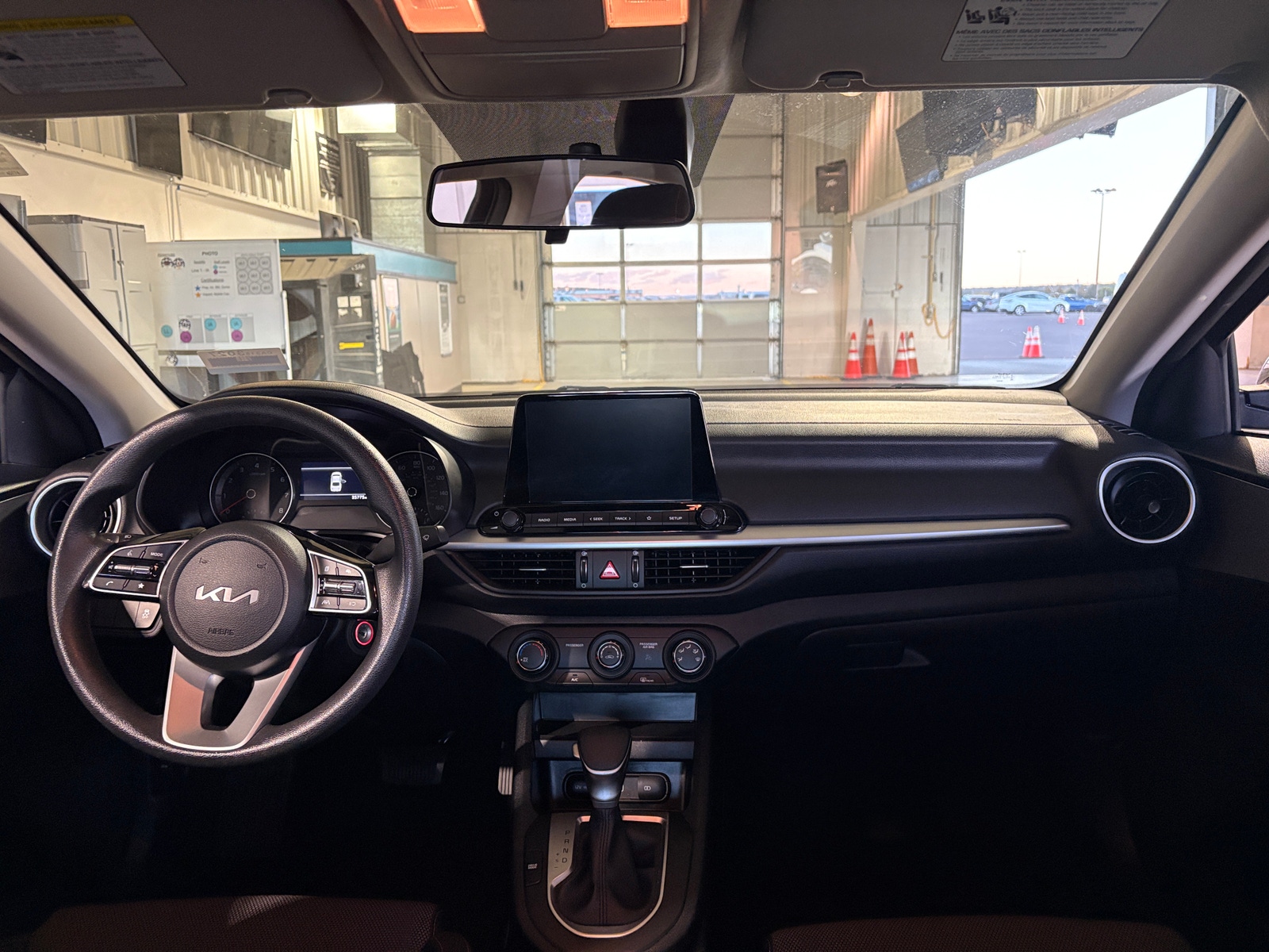 Thumbnail: 2024 Kia Forte - 3