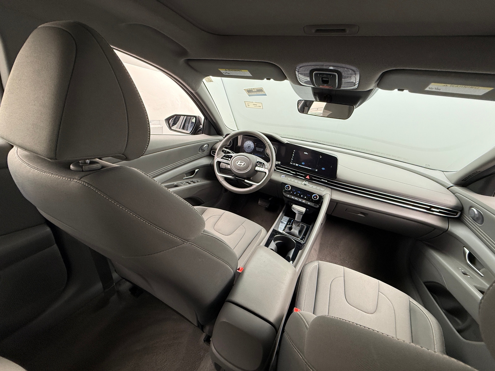 Thumbnail: 2025 Hyundai Elantra - 3