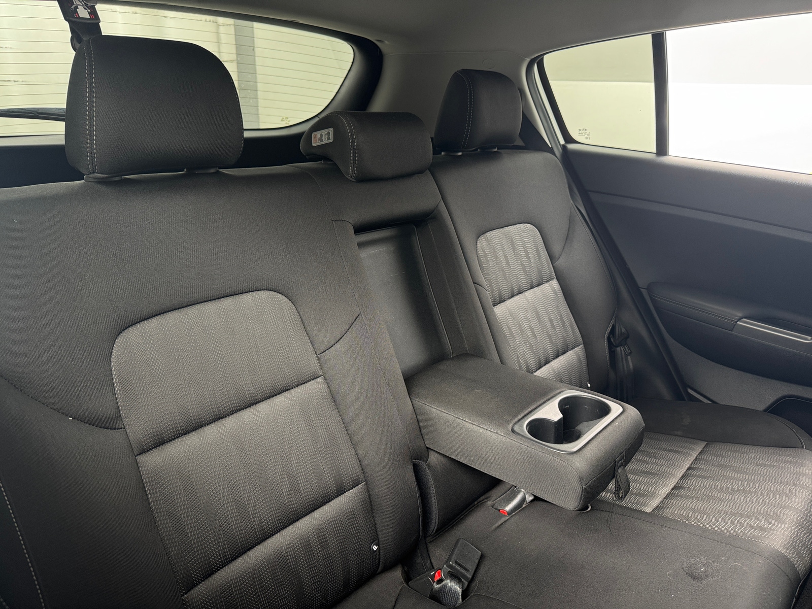 Thumbnail: 2020 Kia Sportage - 6